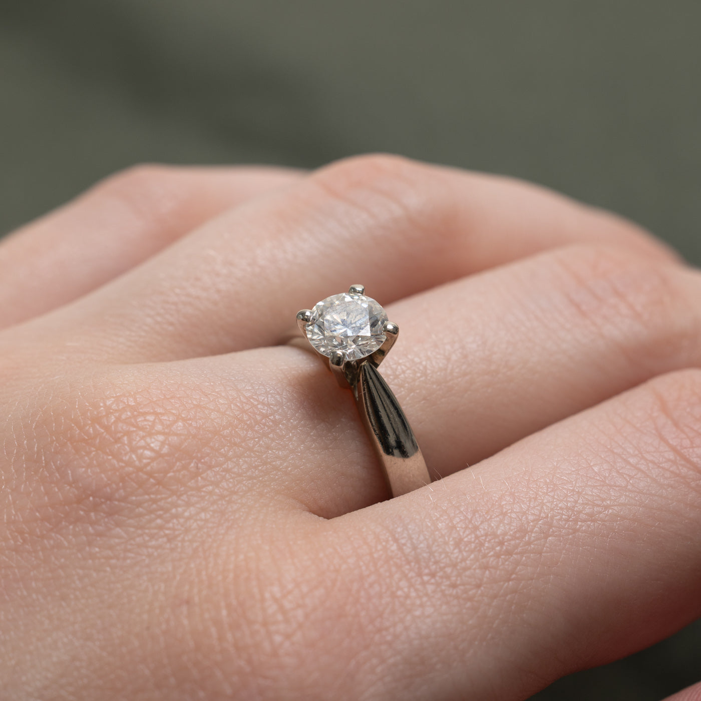 Solitaire Round Brilliant Diamond Engagement Ring | 1.05ct VS2 K | SZ 6.75