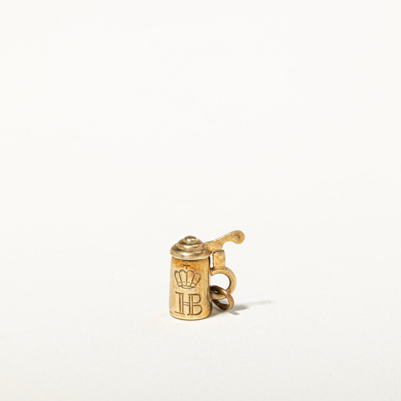 Vintage Italian Yellow Gold Engraved Beer Stein Charm