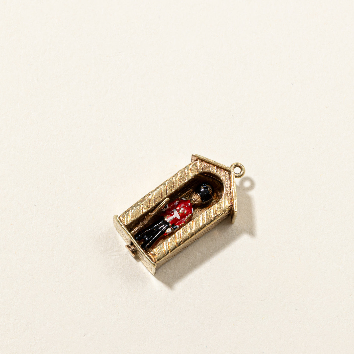 1970 London Hallmarked 14k Gold King's Guard Charm