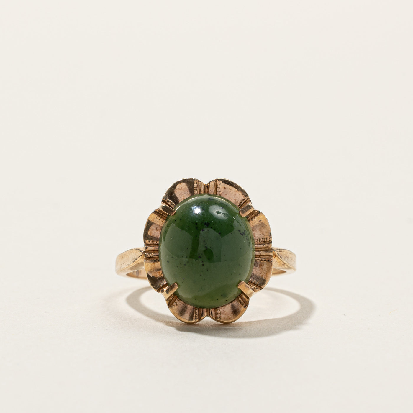 Nephrite Jade Gold Ring | 4.40ct | SZ 7 |