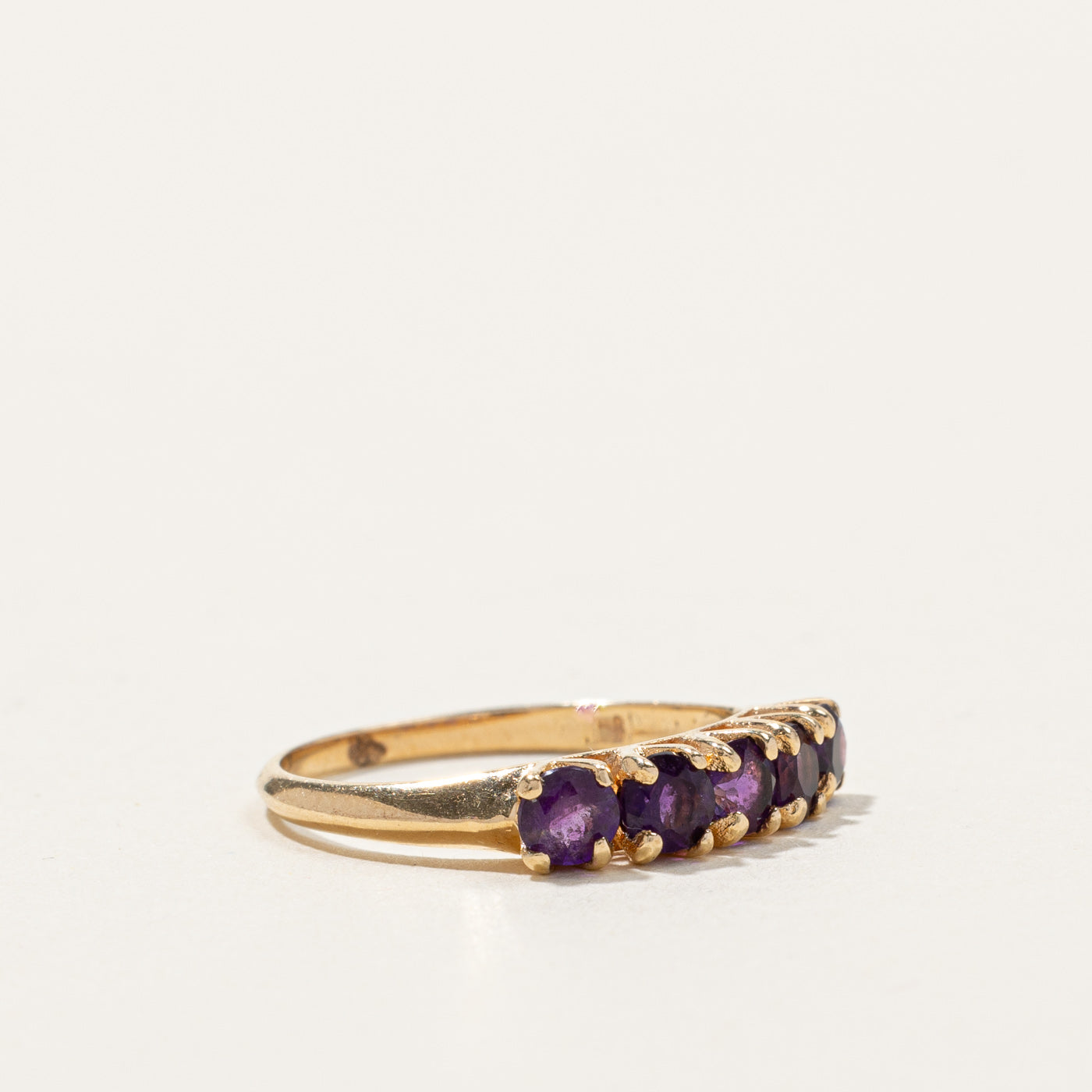 Amethyst Gold Ring | 0.60ctw | SZ 6 |