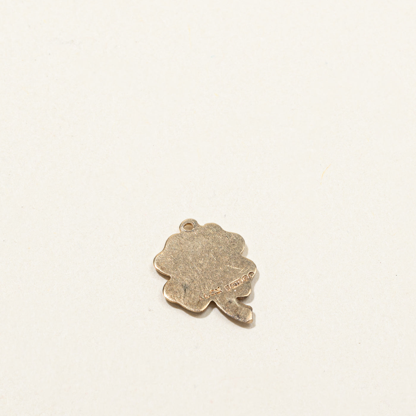 1951 London 9k Clover Leaf Charm