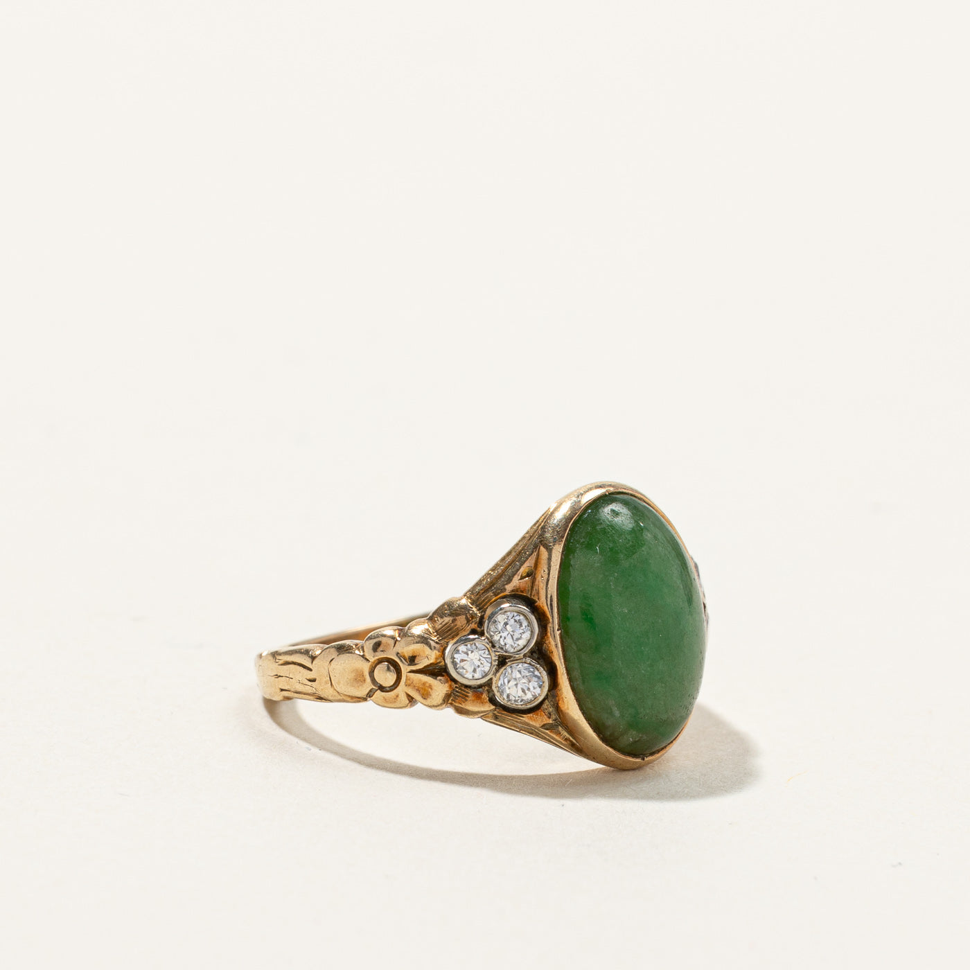 Nephrite Jade & Diamond Ring | 3.00ct | 0.09ctw | SZ 7 |