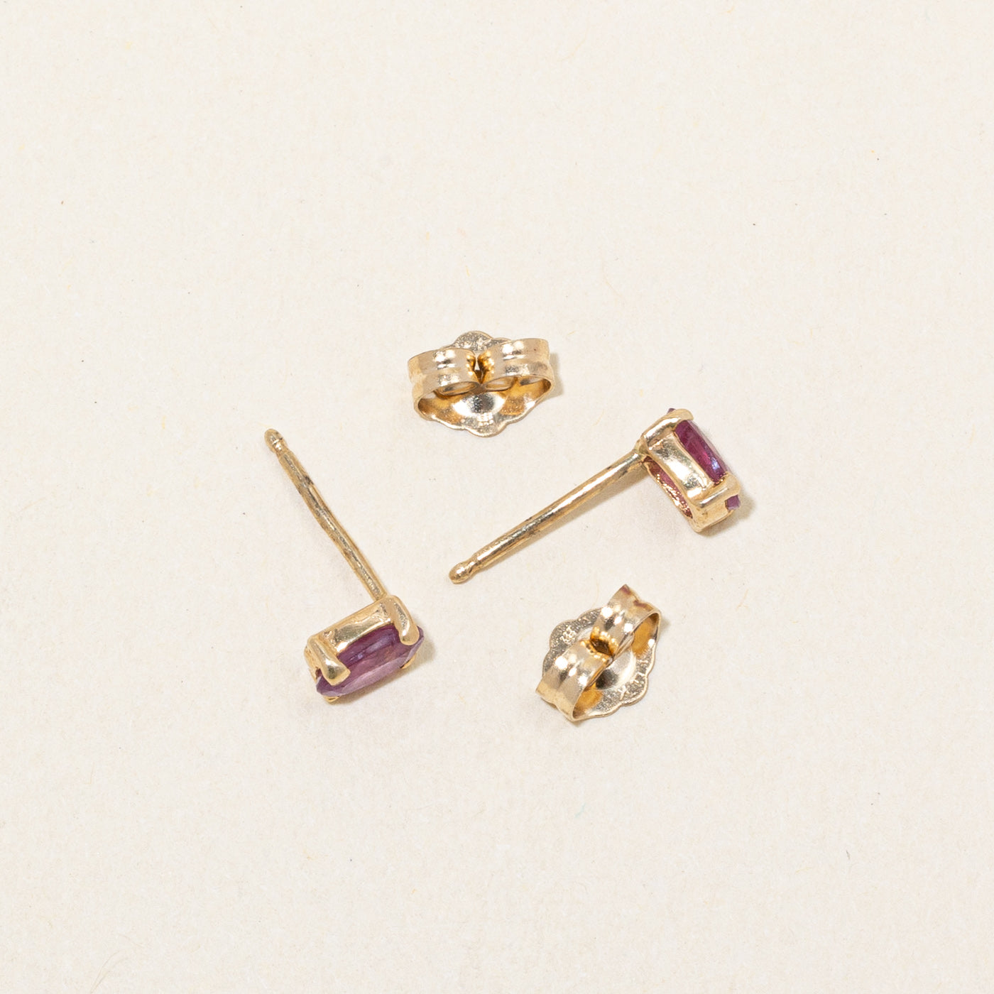 Boucles d'oreilles puces en rubis | 0,50 ct |