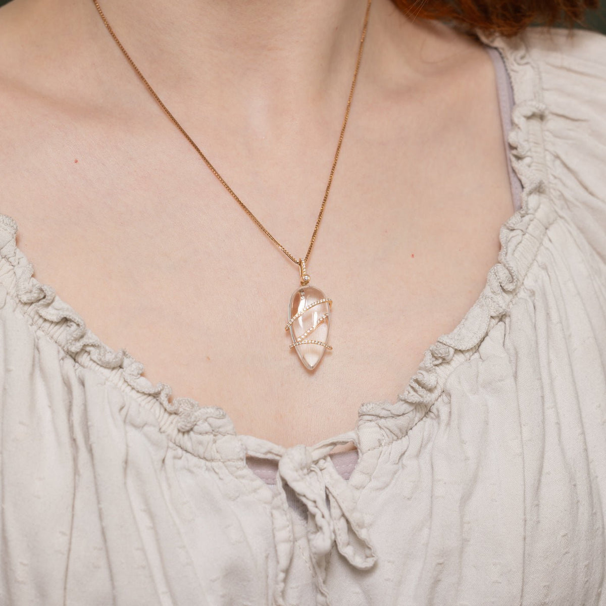 18k Pear Cut Quartz & Diamond Pendant Necklace | 13.30ct, 0.29ctw | 18"