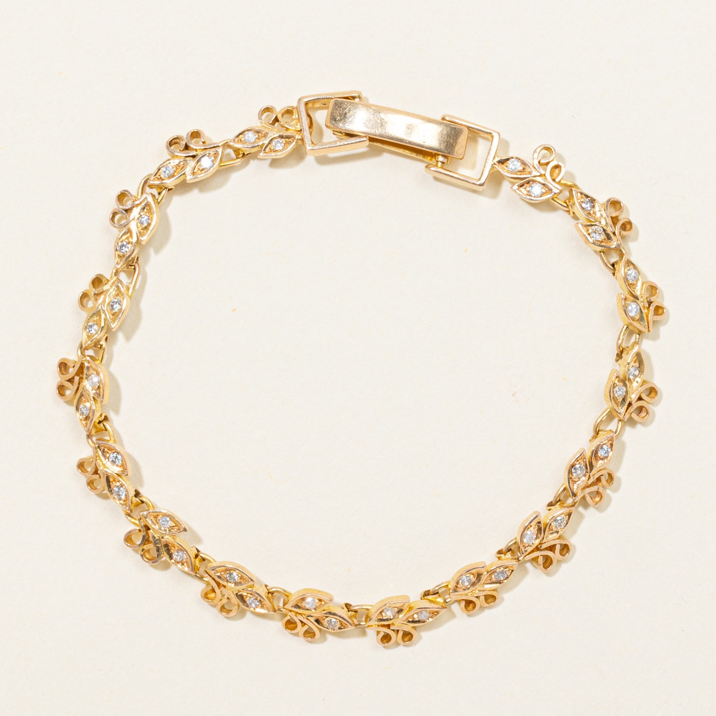 16k Scattered Diamond Scrollwork Floral Bracelet | 6.75"