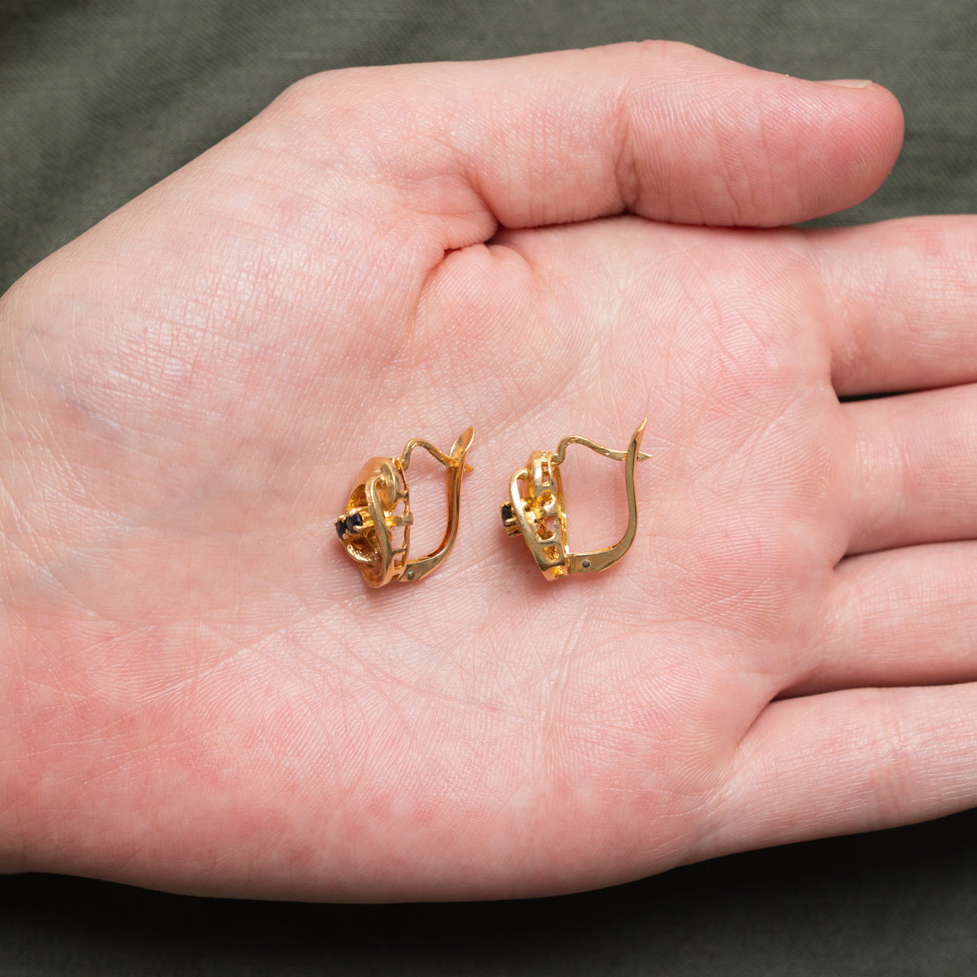 Italian 18k Sapphire Openwork Drop Earrings | 0.26ctw