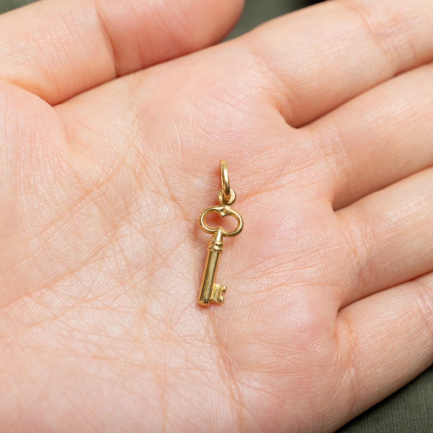 18k Yellow Gold Key Charm