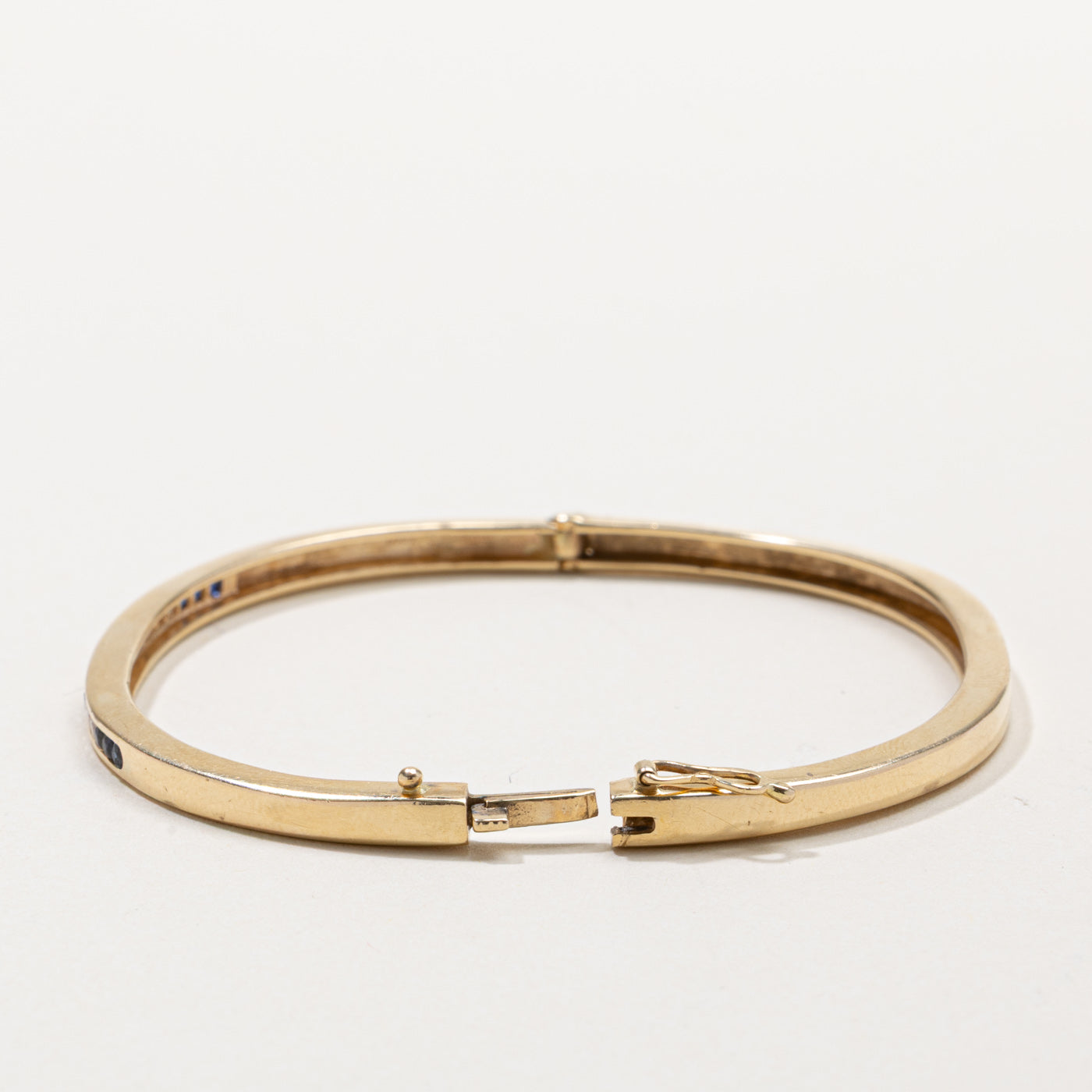 Sapphire & Diamond Bangle Bracelet | 0.18ctw, 0.12ctw | 8"