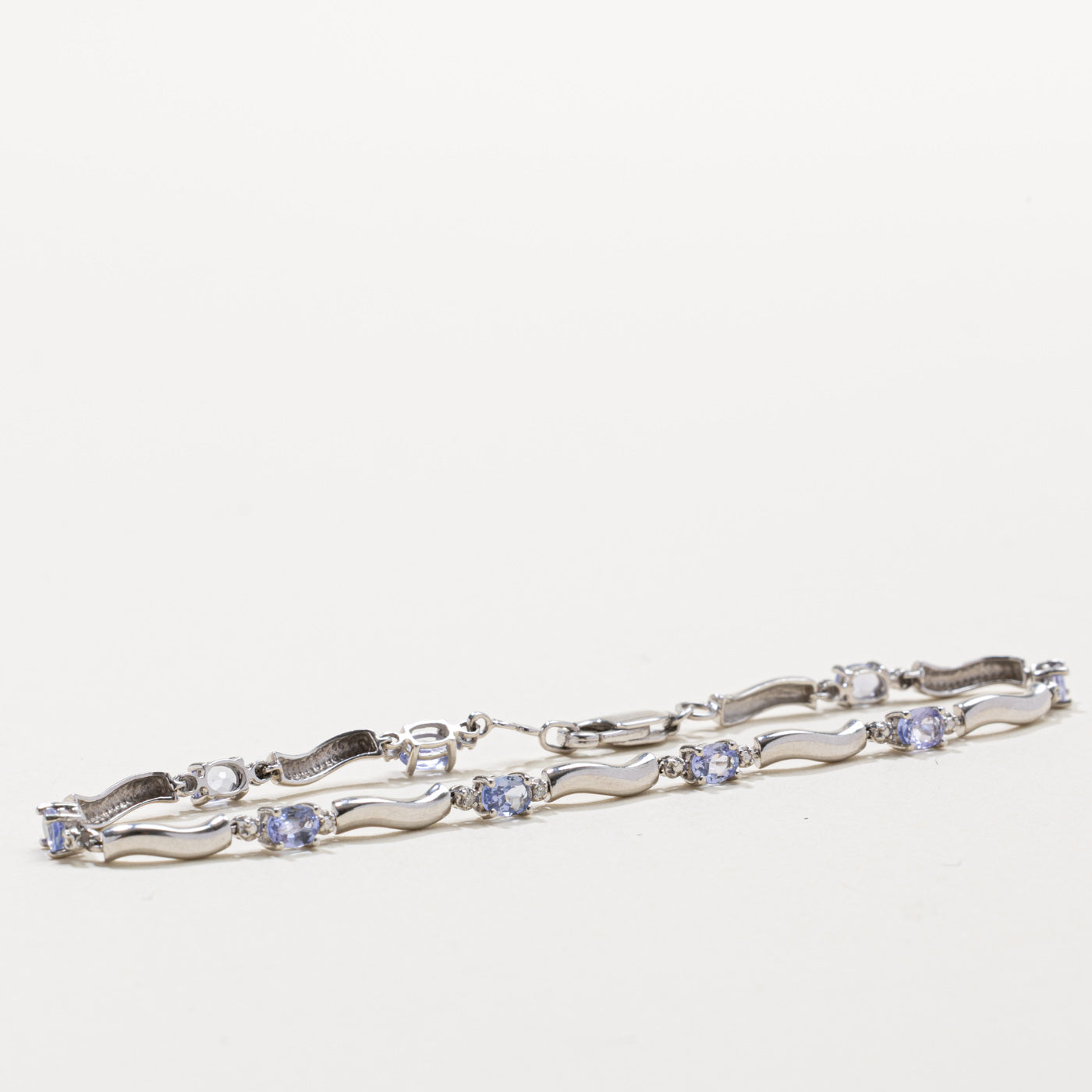 Tanzanite & Diamond Wave Bracelet | 1.00ctw, 0.02ctw | 7"