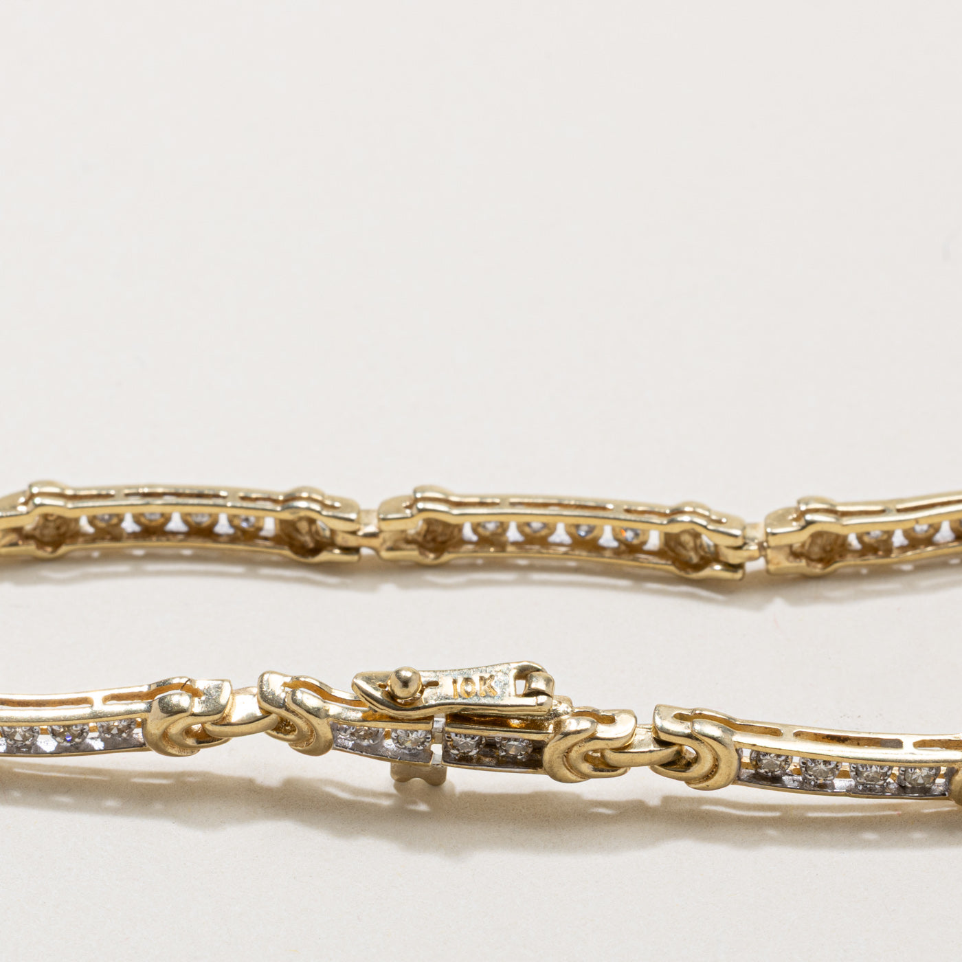 Channel Set Diamond Buckle Tennis Bracelet | 0.25ct | 7.5"