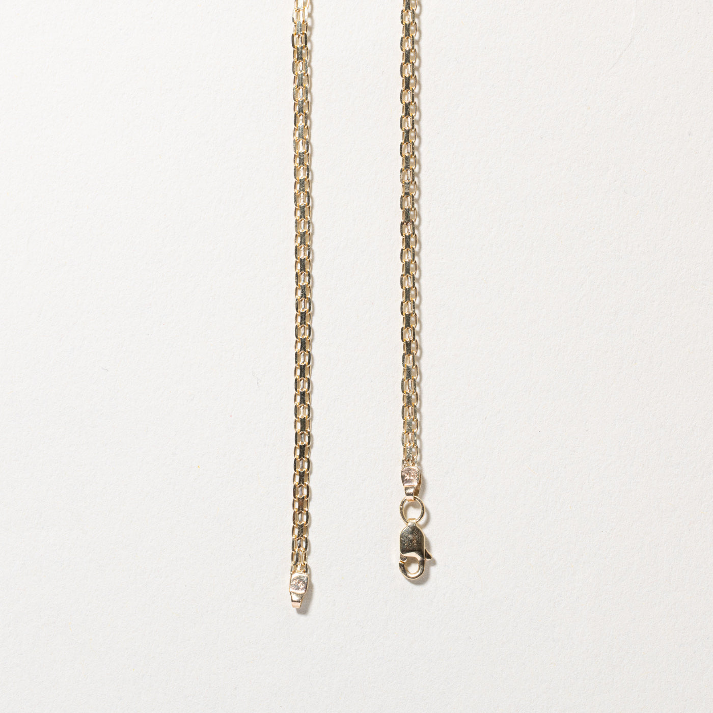 Collier rubis et diamants | 0,78 ct, 0,06 ct au total | 43 cm