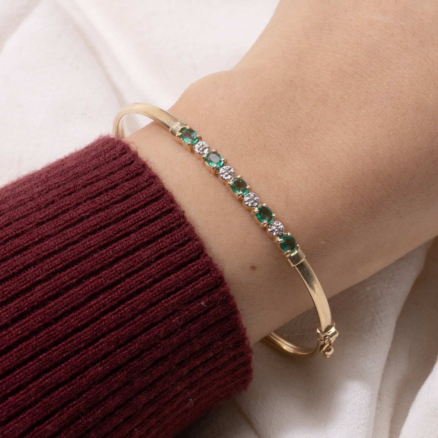 Emerald & Diamond Bangle Bracelet | 0.35ctw, 0.01ctw | 7.5"