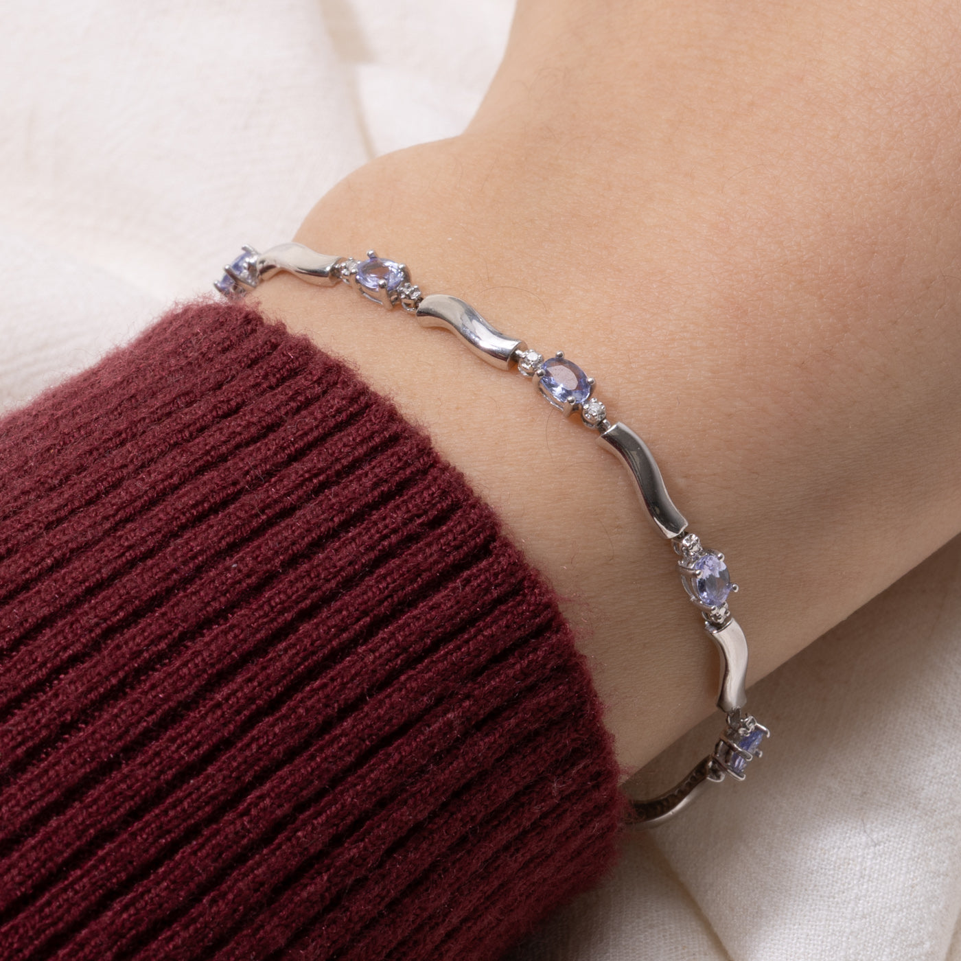 Tanzanite & Diamond Wave Bracelet | 1.00ctw, 0.02ctw | 7"