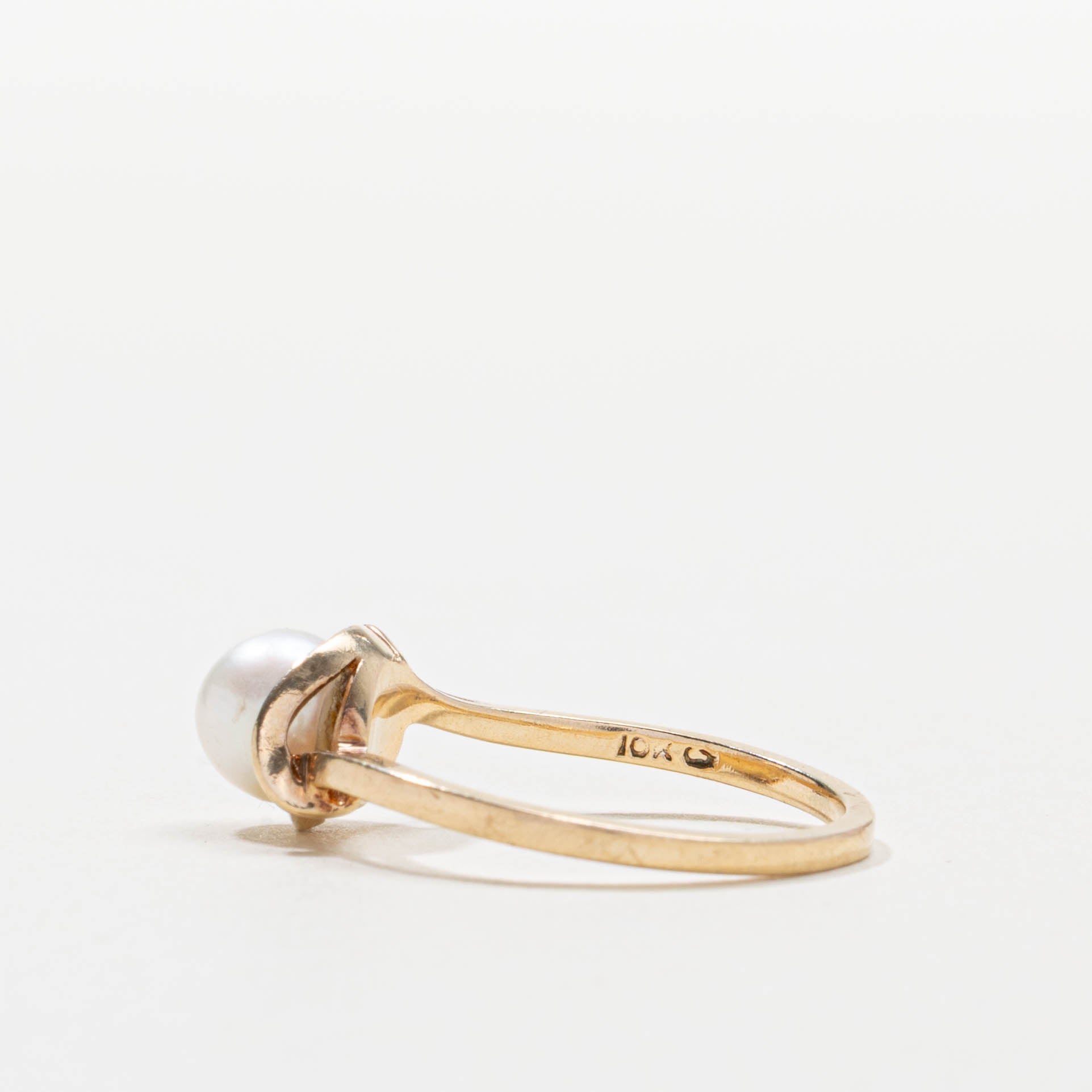 10k Pearl Abstract Ring | SZ 6.5