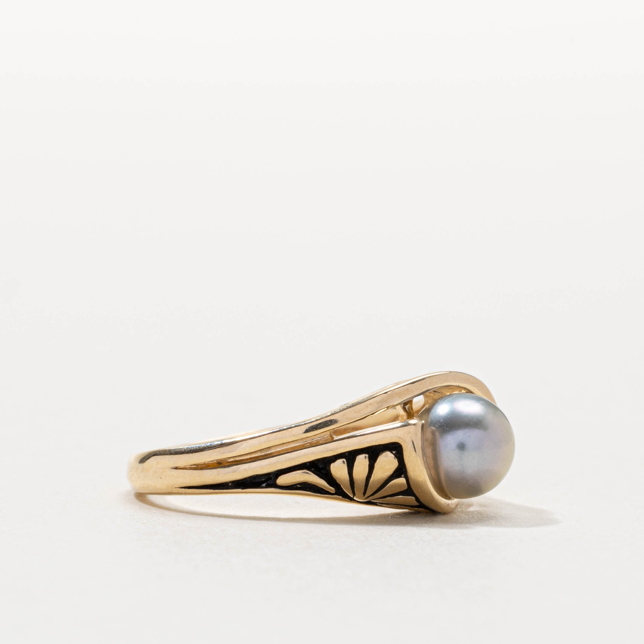 14k Pearl Ornate Detailed Ring | SZ 6.5