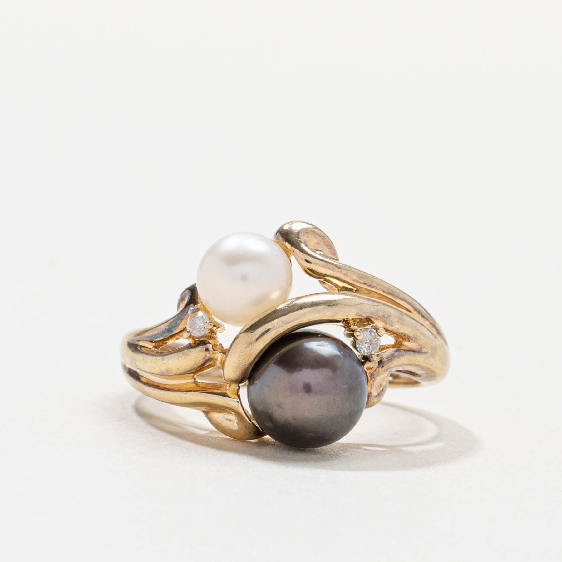 14k Black & White Pearl & Diamond Toi et Moi Ring | SZ 4.75