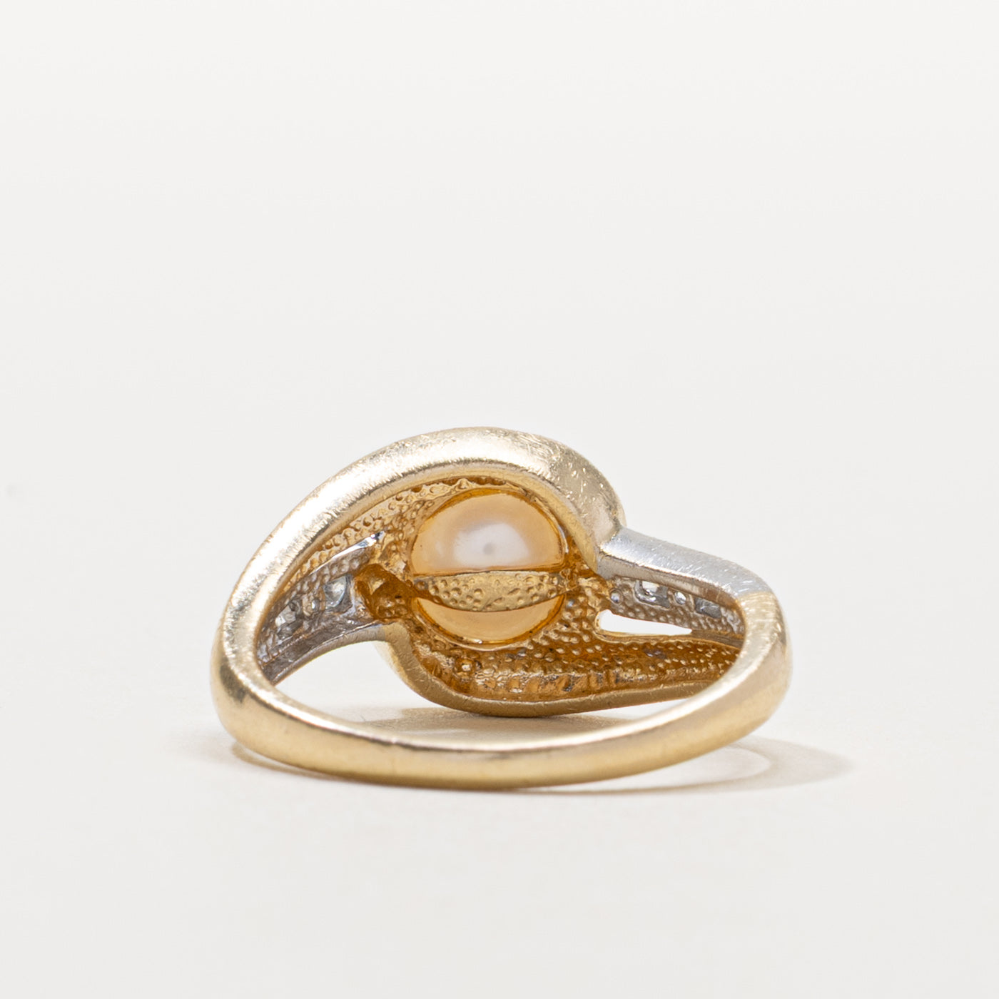 14k Pearl & Diamond Accented Swirl Ring | SZ 7.25