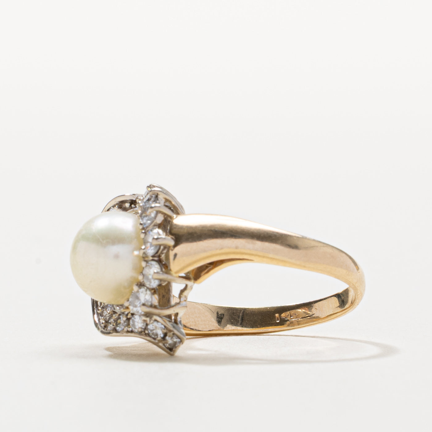 14k Pearl & Diamond Petal Halo Ring | SZ 5.75