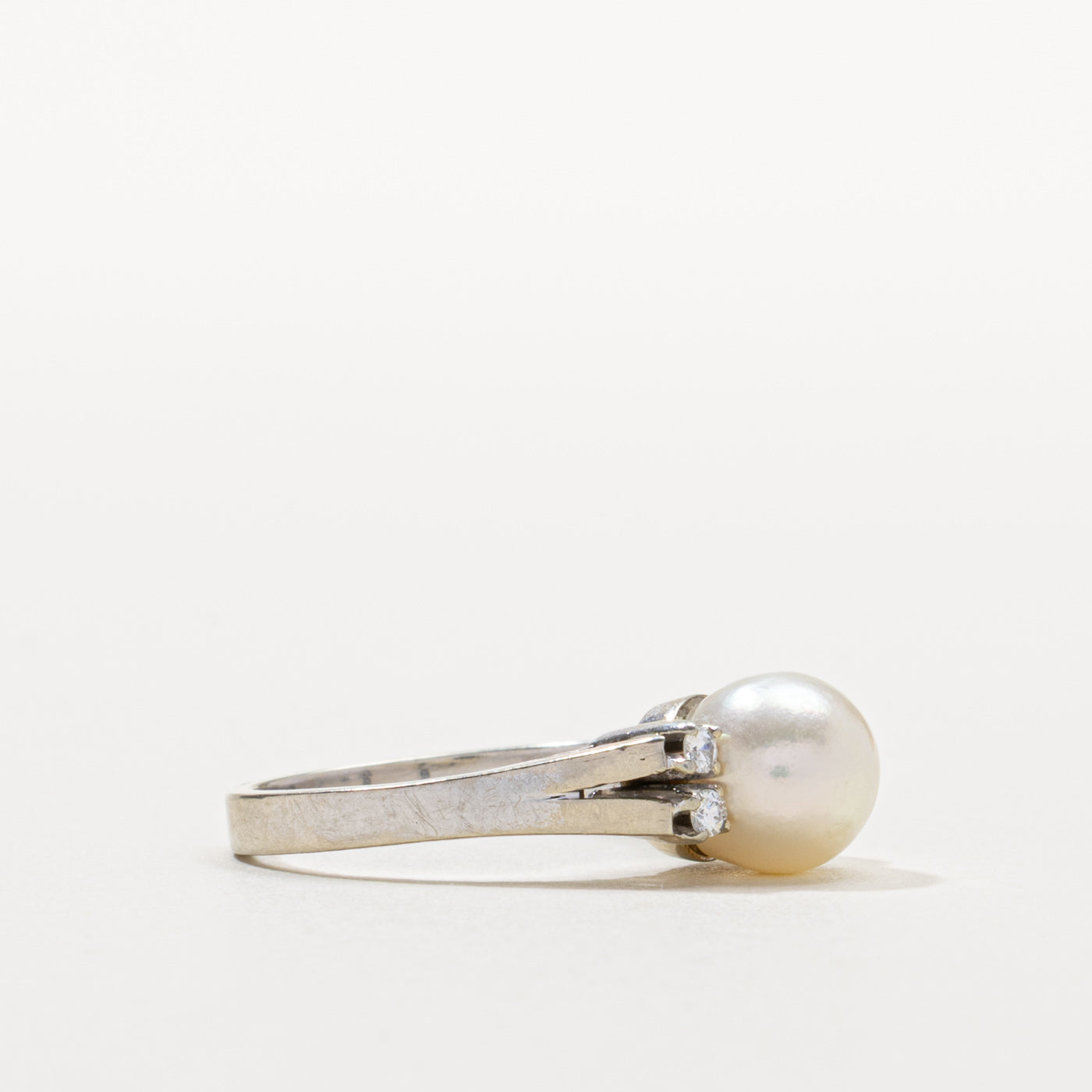 14k Pearl & Diamond Accented Ring | SZ 7.5
