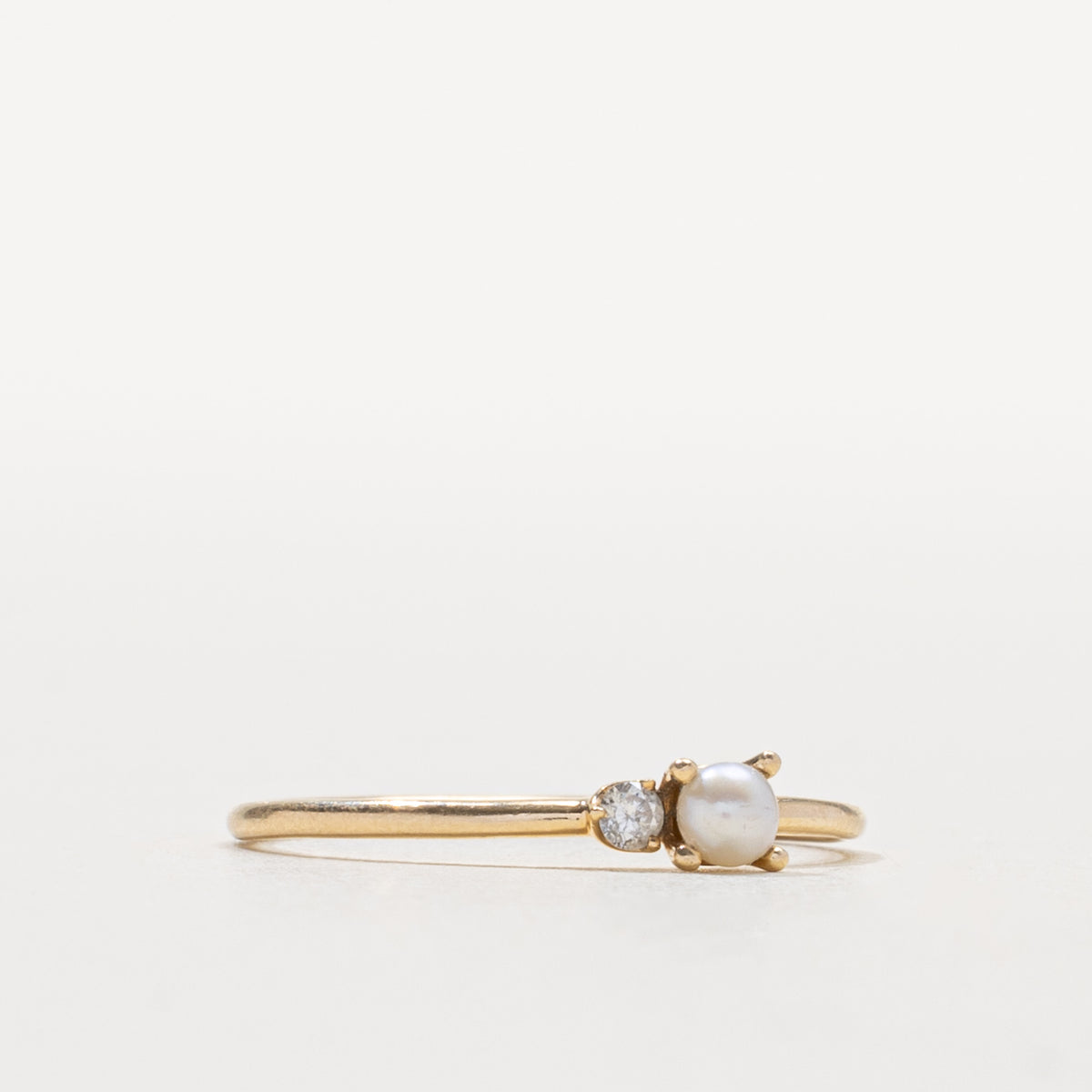 14k Pearl & Diamond Petite Toi et Moi Ring | SZ 7.25