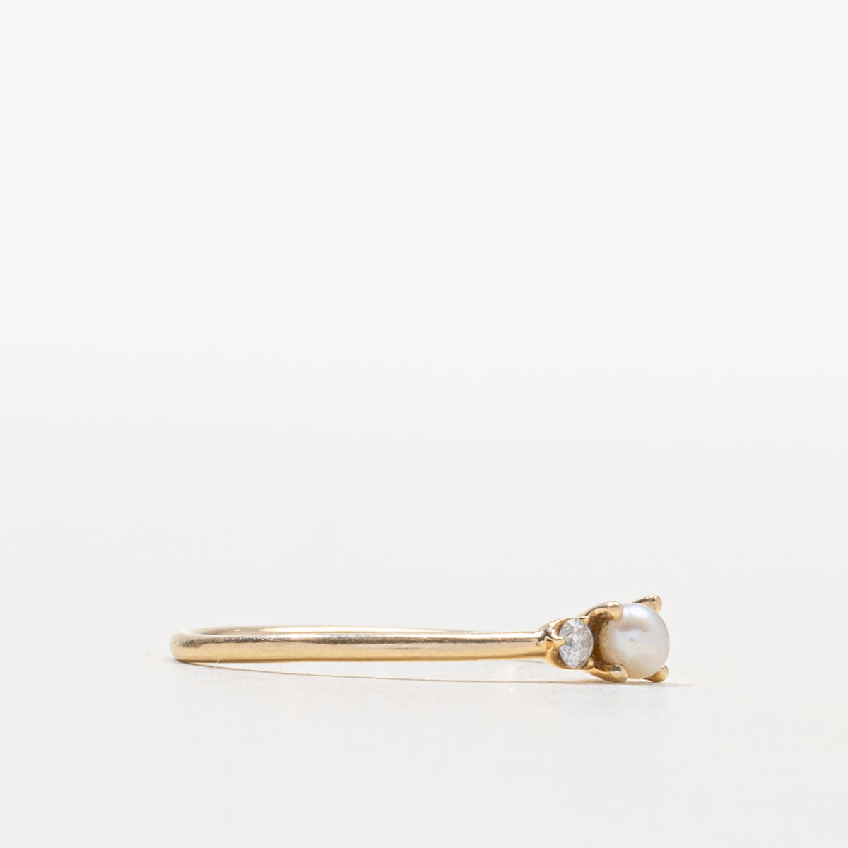 14k Pearl & Diamond Petite Toi et Moi Ring | SZ 7.25