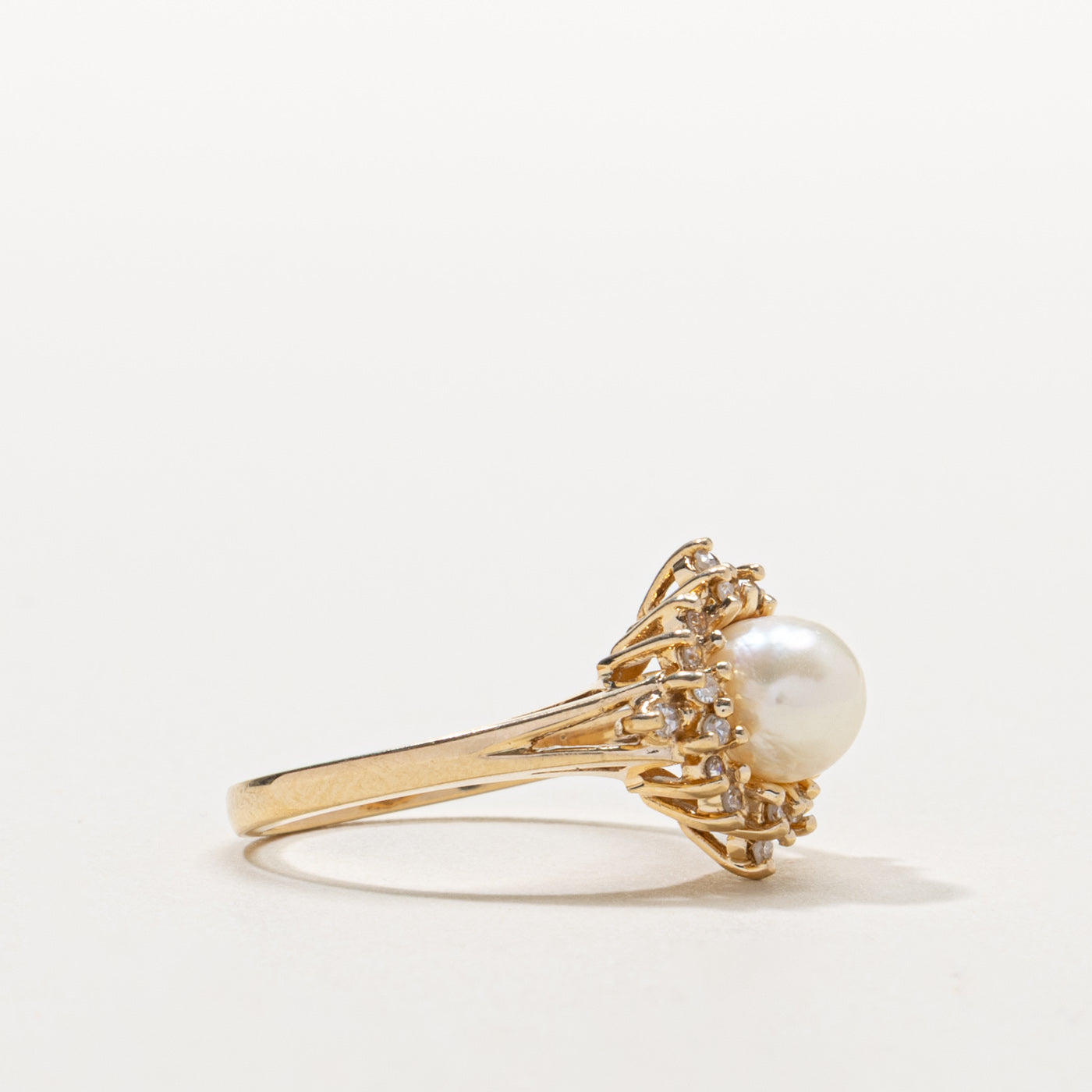 14k Pearl & Diamond Petal Halo Ring | SZ 6.5
