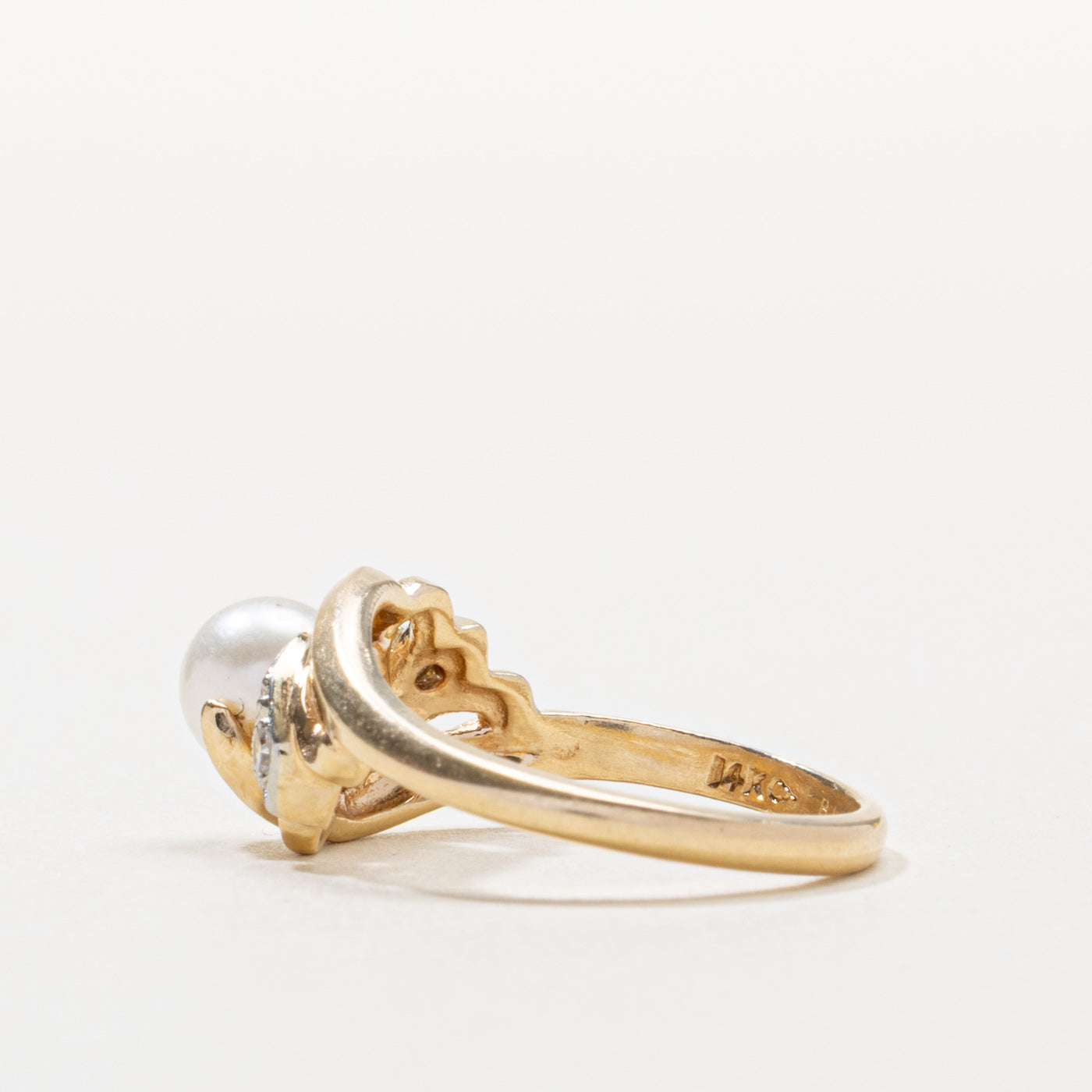 ‘Birks’ 14k Pearl & Diamond Swirl Bypass Ring | SZ 6.25
