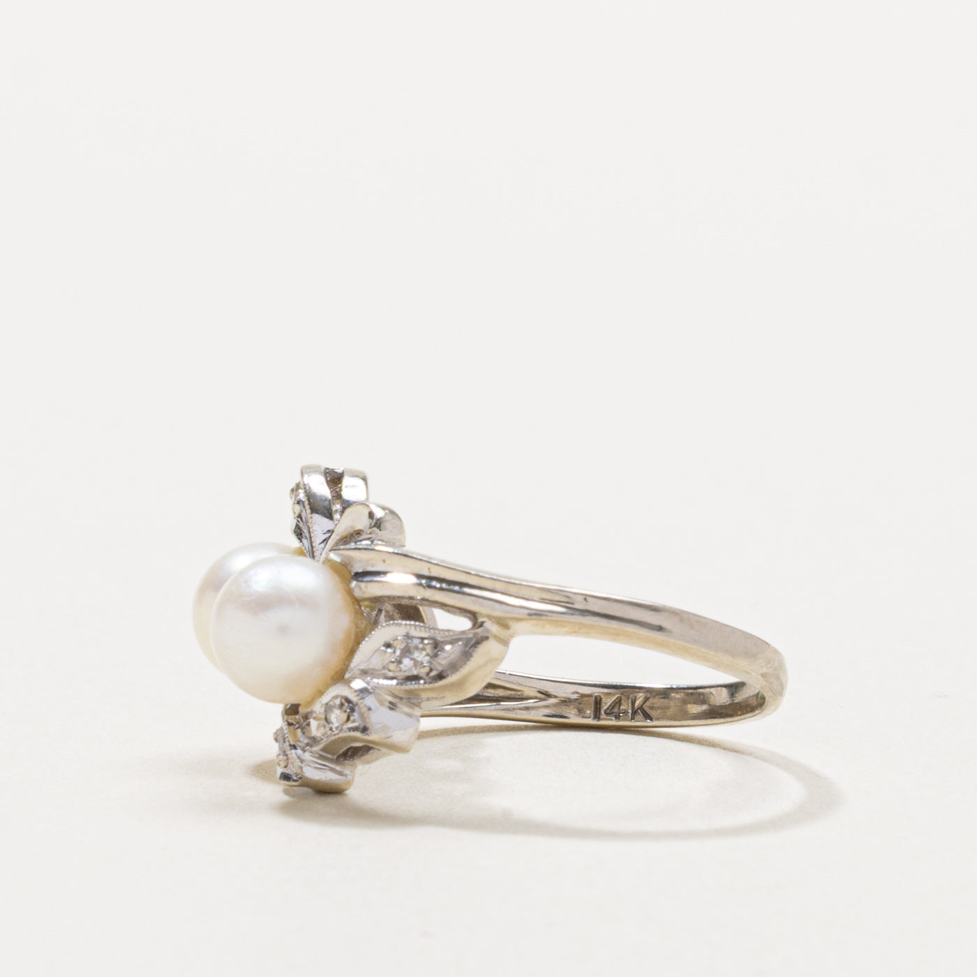 14k Two Stone Pearl & Diamond Floral Ring | SZ 4.25