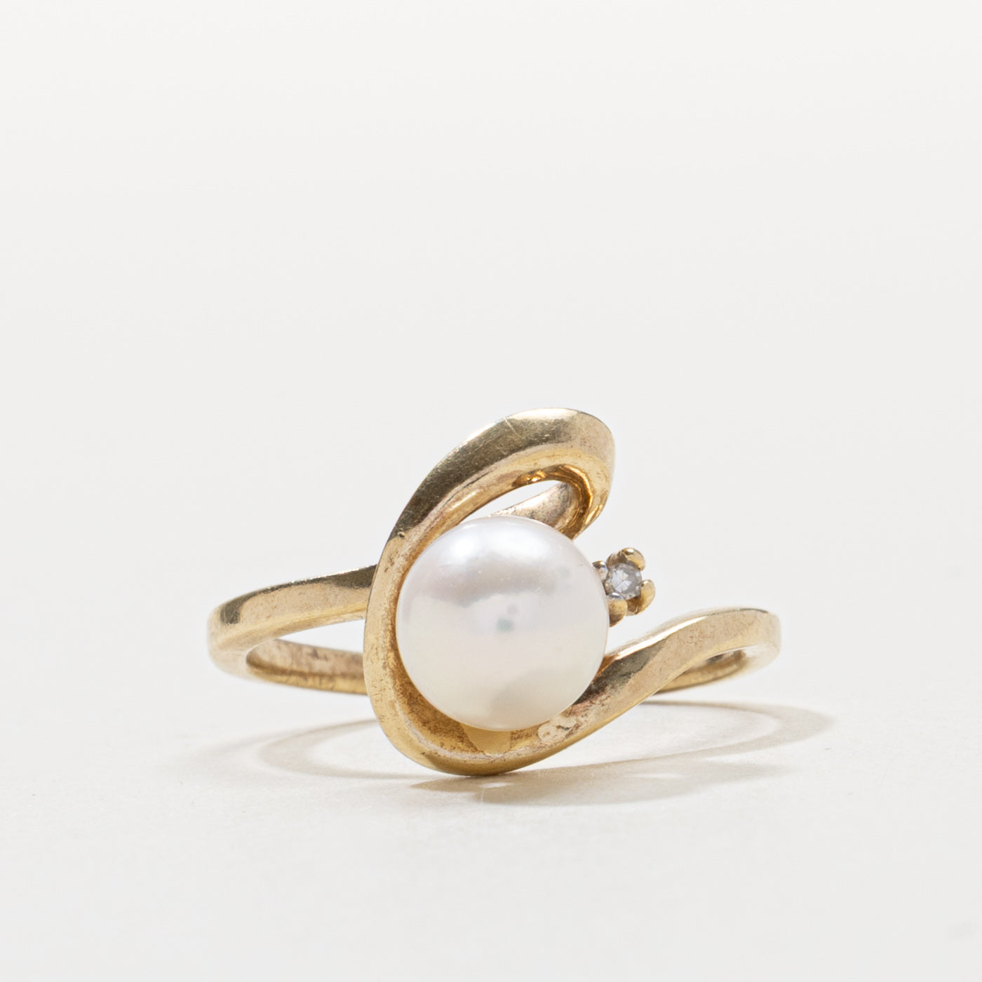10k Pearl & Diamond Abstract Ring | SZ 6.5