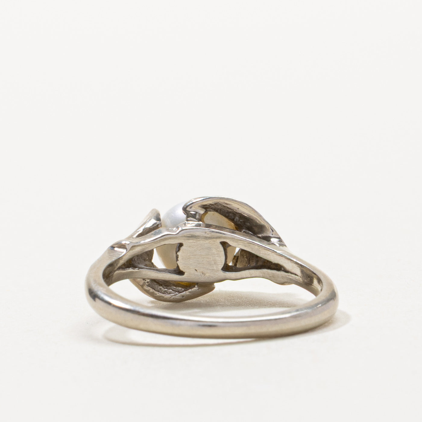 10k Pearl & Diamond Accented Bypass Ring | SZ 7