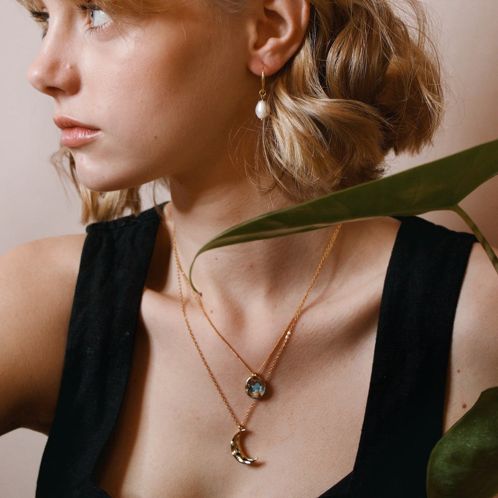 New pieces every
Monday & Friday