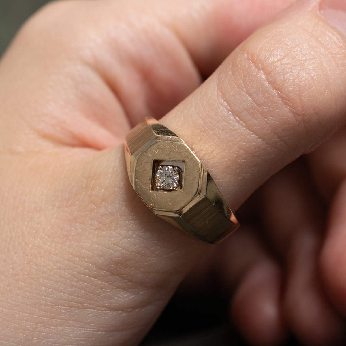 Canadian Solitaire Diamond Grooved Geometric Signet Ring | 0.22ct | SZ 9.5