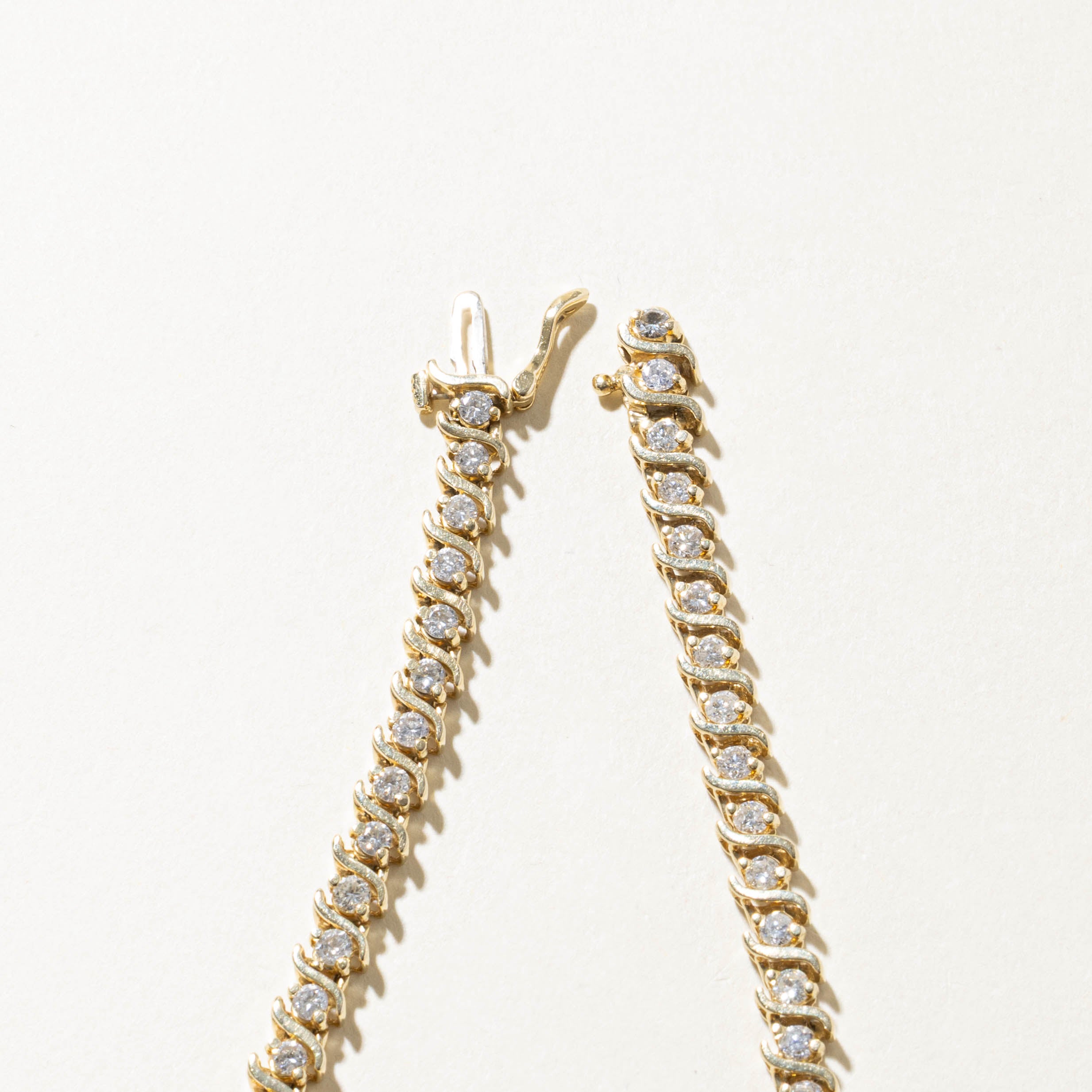 14k Diamond Wave Tennis Bracelet | 2.64ctw | 7.5"