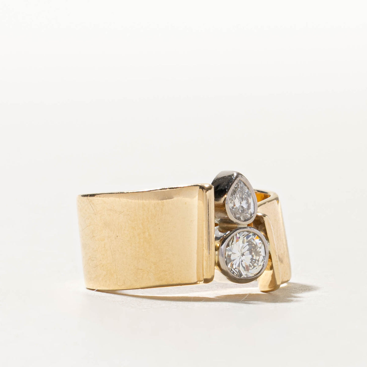 14k Two Stone Bezel Set Diamond Geometric Cocktail Ring | 0.64ctw | SZ 5.5