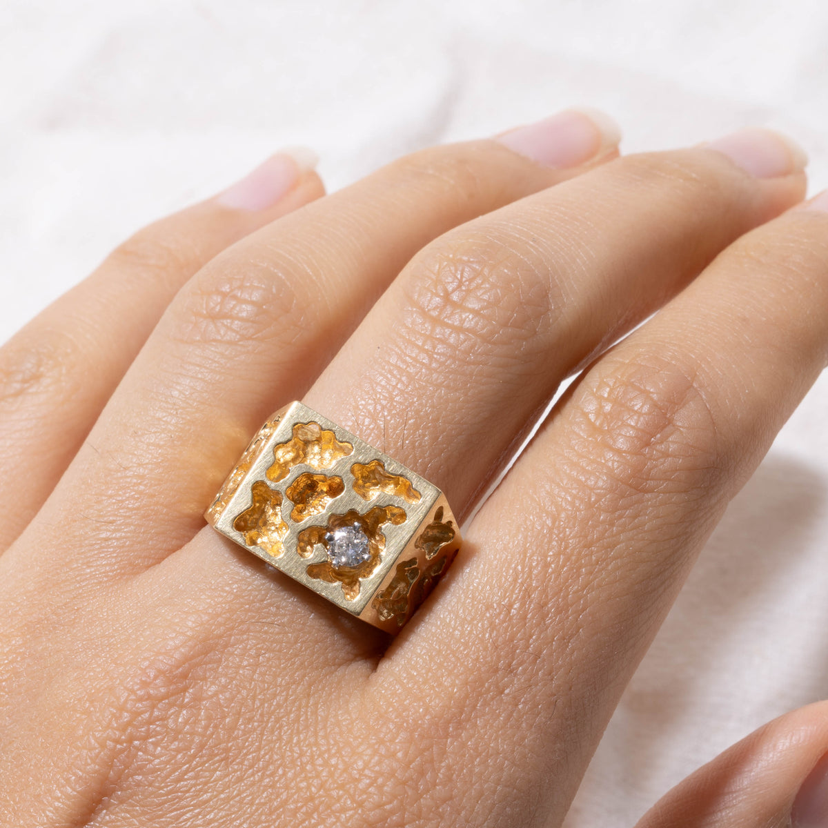 18k Diamond Nuggety & Openwork Signet Ring | 0.22ct | SZ 11.75
