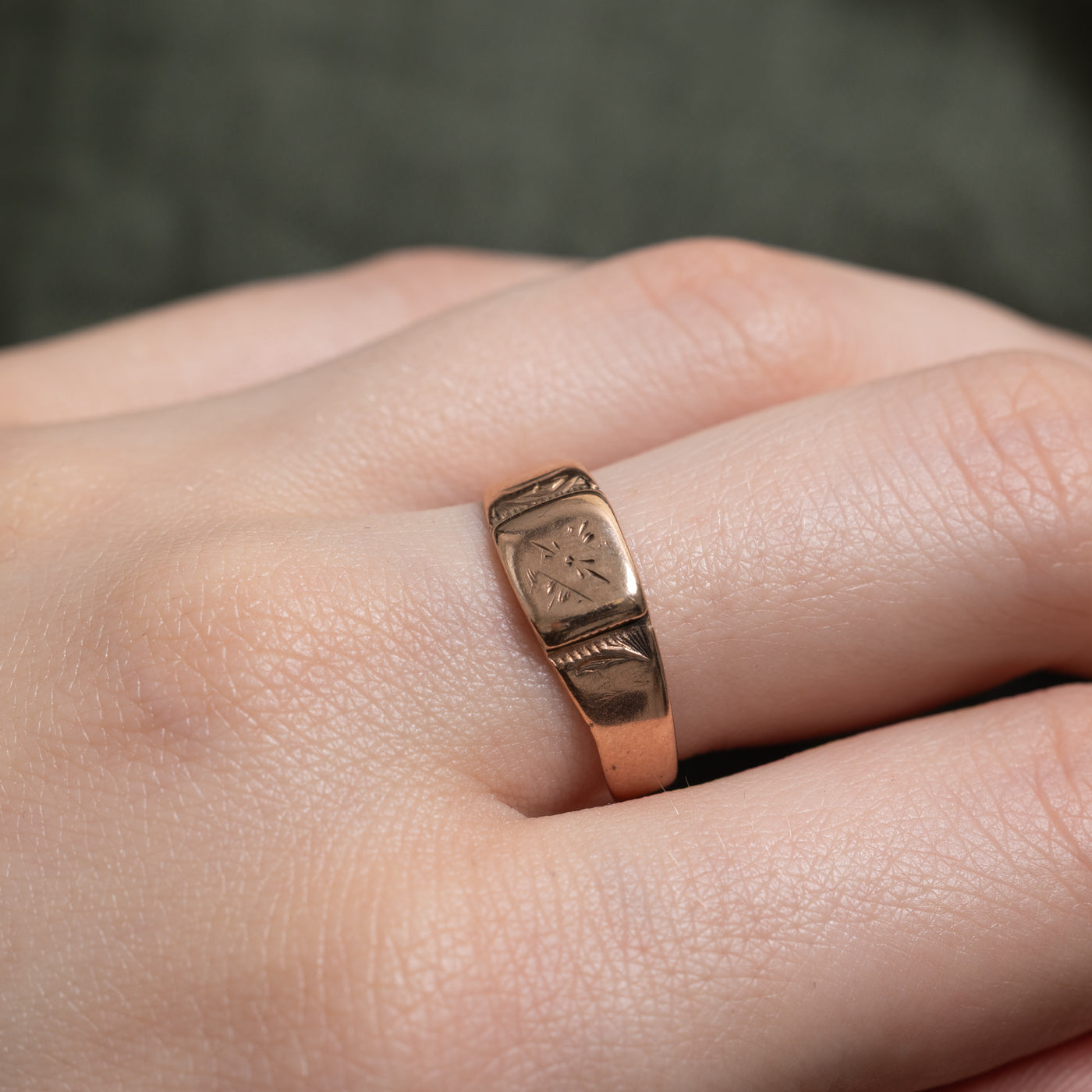 1876 Birmingham 9k Rose Gold Engraved Signet Ring | SZ 8