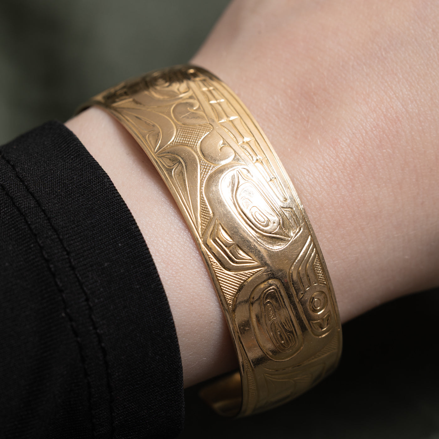 14k Yellow Gold Indigenous Bear Engraved Cuff Bracelet | 6.25"