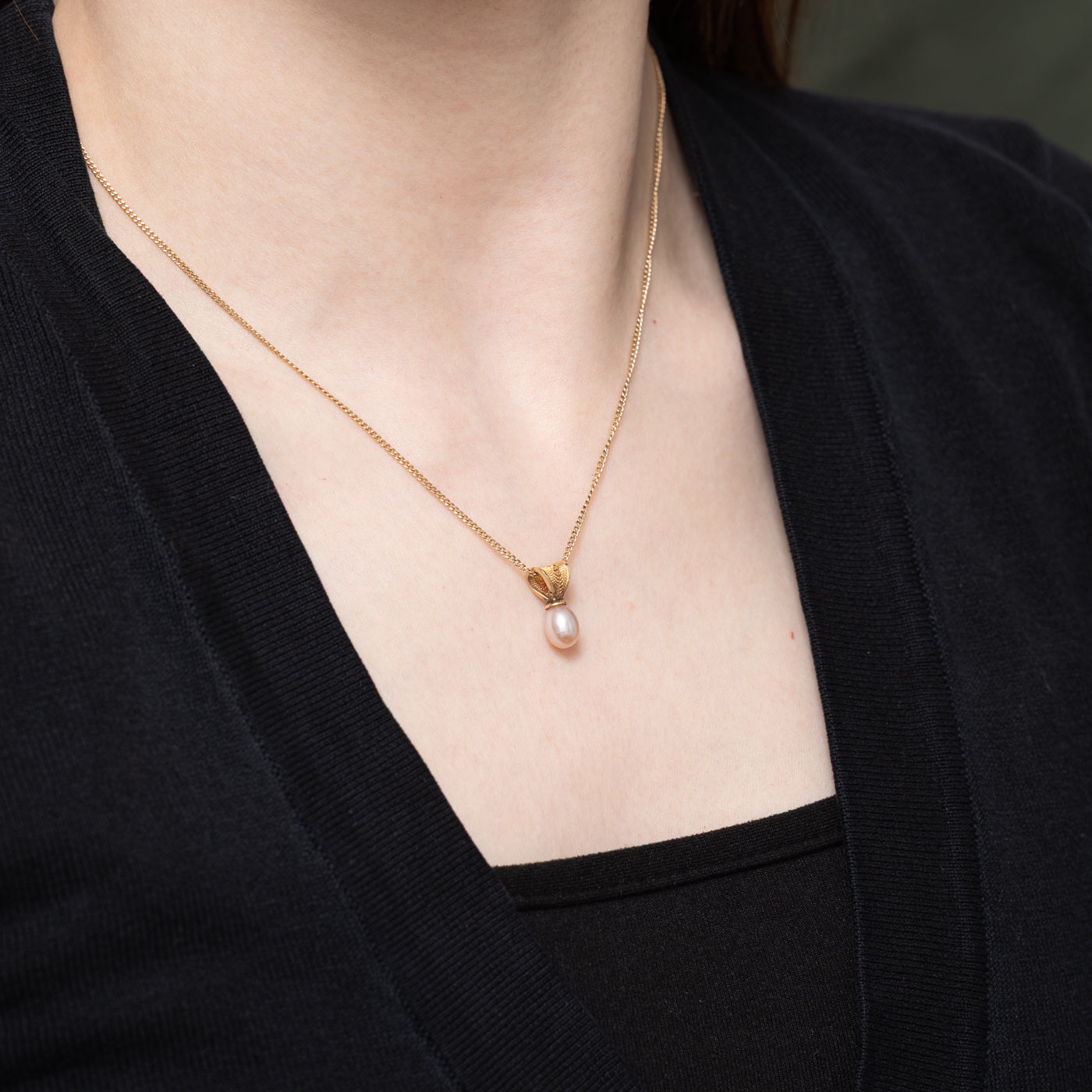 Pearl Textured Pendant