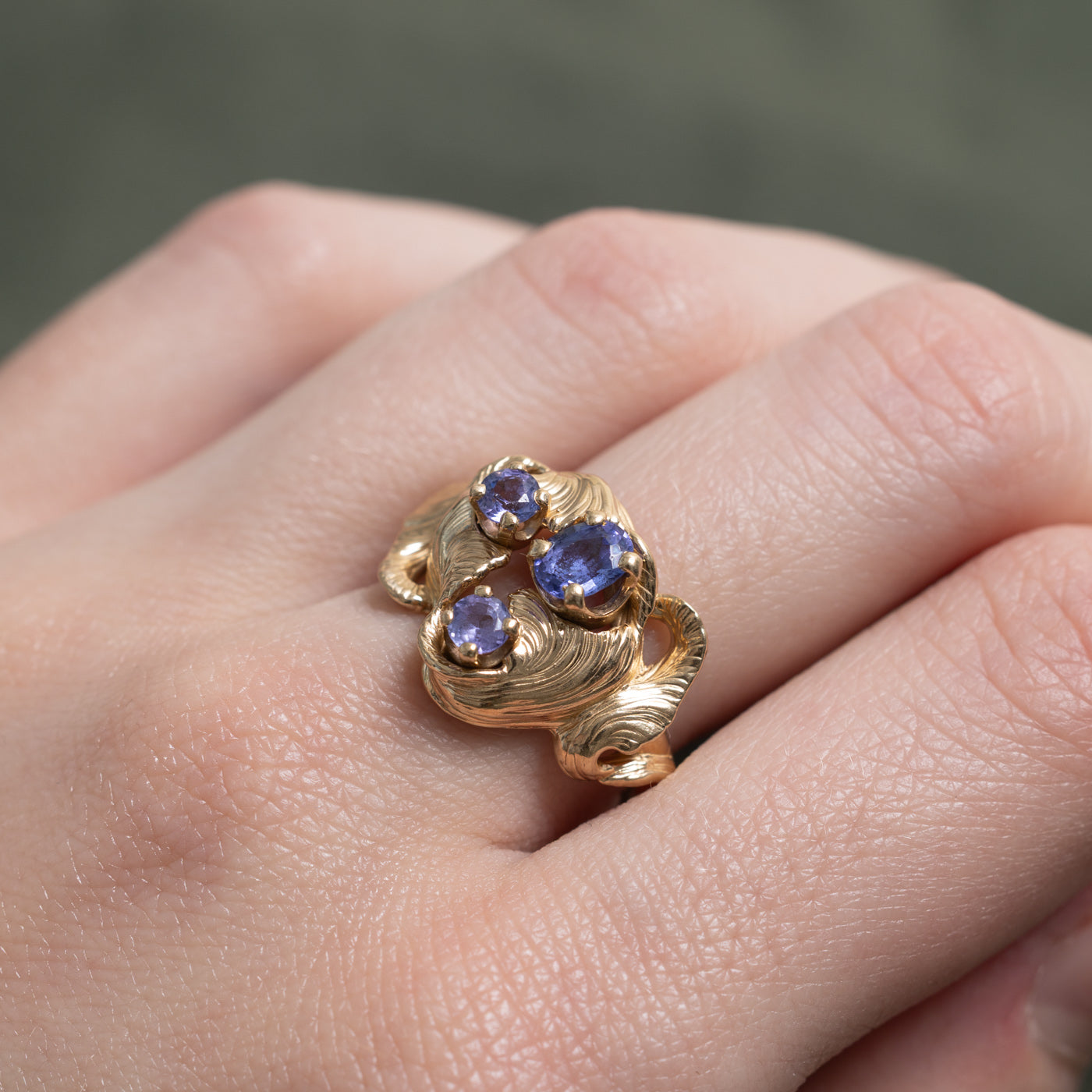 Tanzanite Cluster Engraved Cocktail Ring | 0.7ctw | SZ 7.5 |