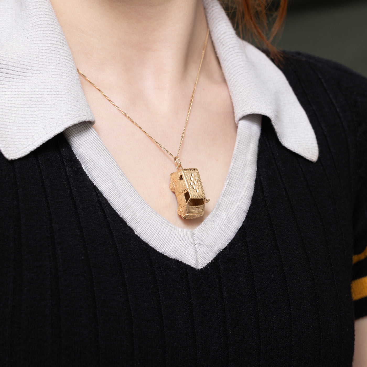 10k Yellow Gold Camper Van Pendant