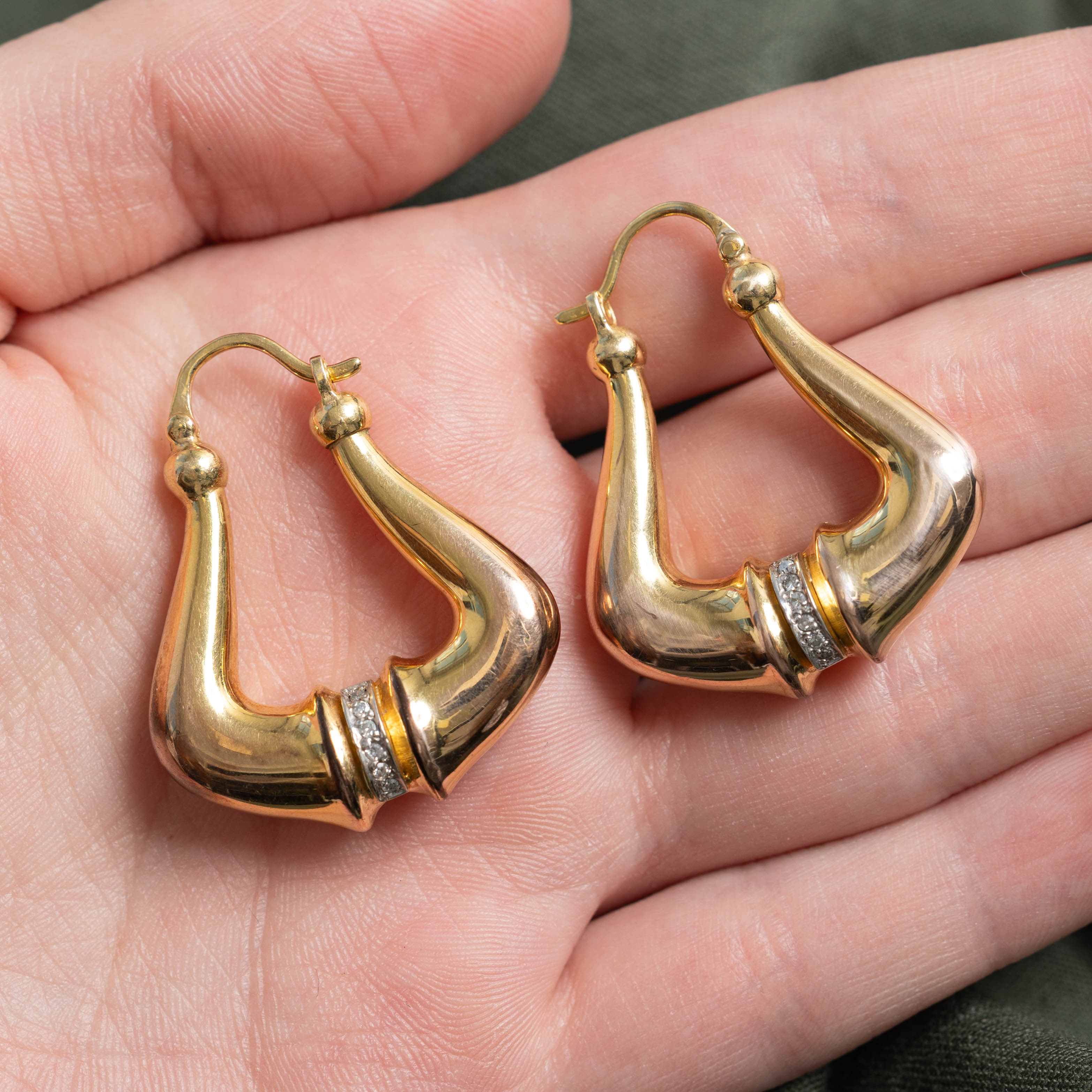10k Diamond Accent Harp Shaped Earrings | 0.08ctw