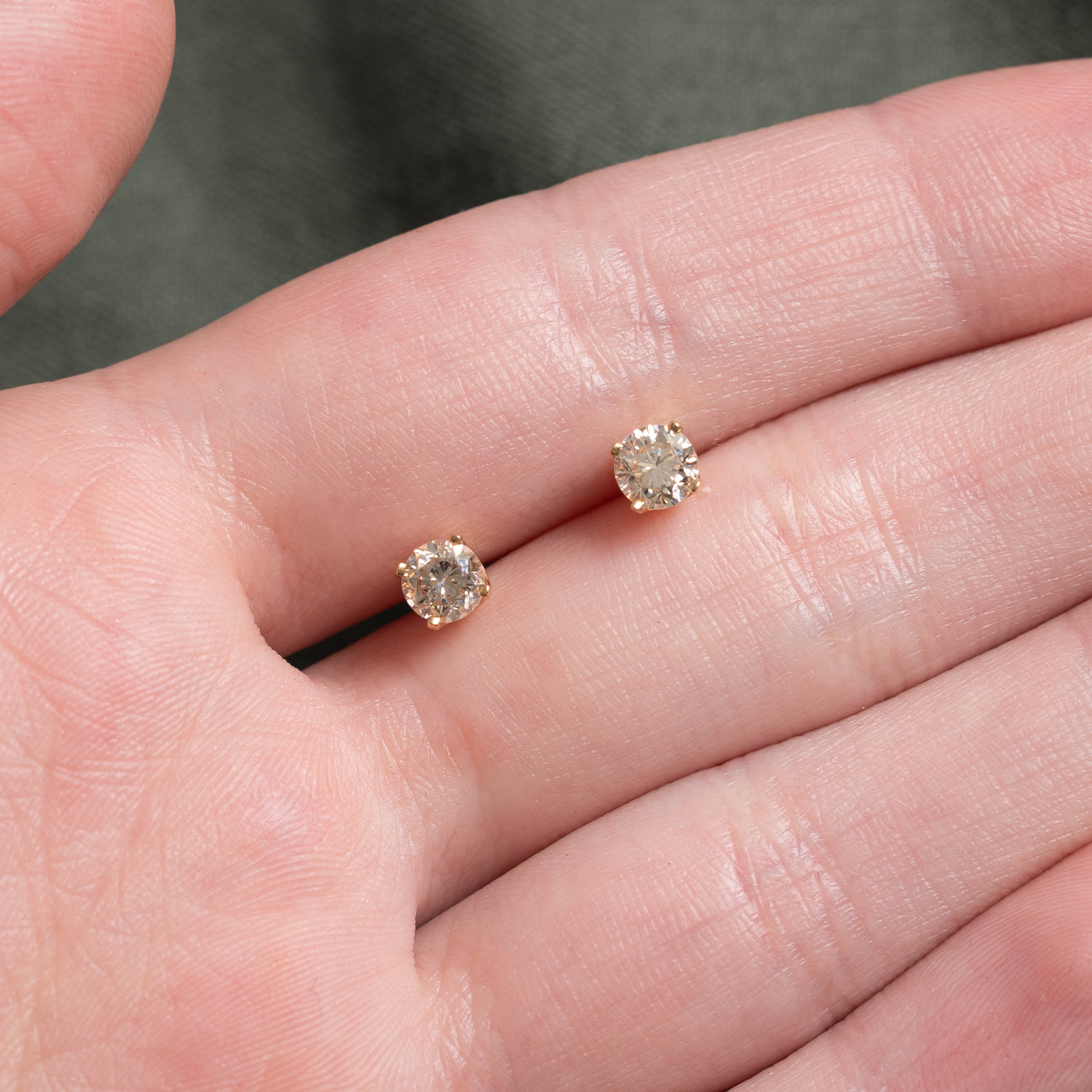 10k Solitaire Diamond Stud Earrings | 0.82ctw SI1 K/L