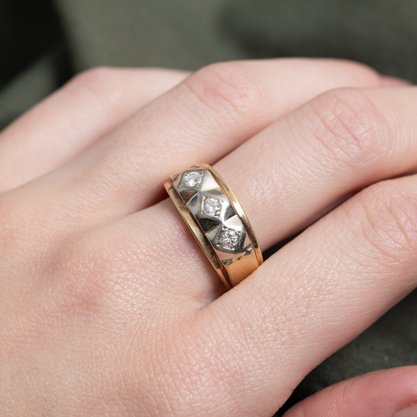 Two Tone Diamond Low Dome Ring | 0.25ctw | SZ 8.5 |