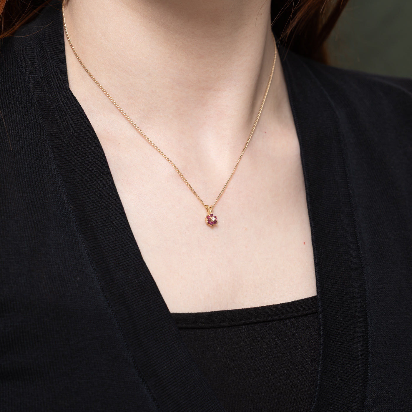 Pendentif pétale rubis et diamant