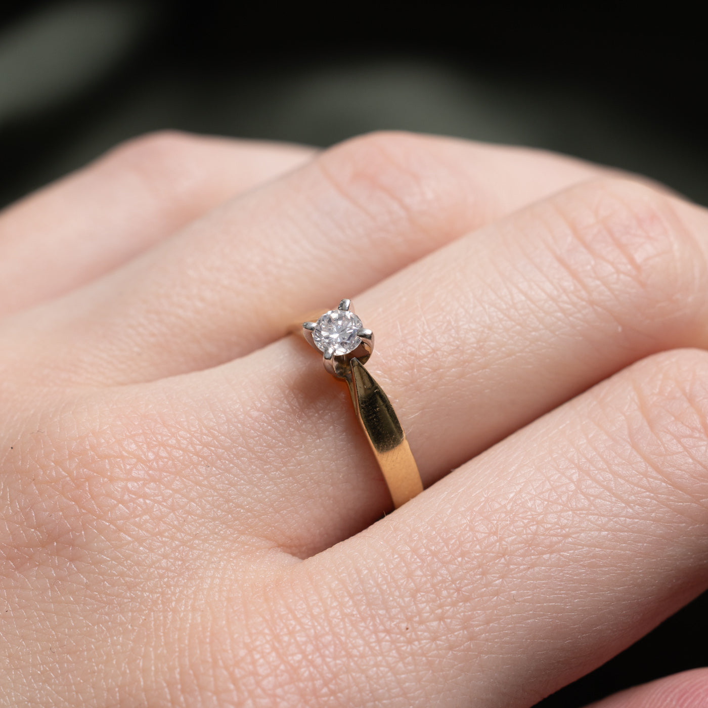 Solitaire Diamond Reverse Tapered Ring | 0.24ct | SZ 6.25 |