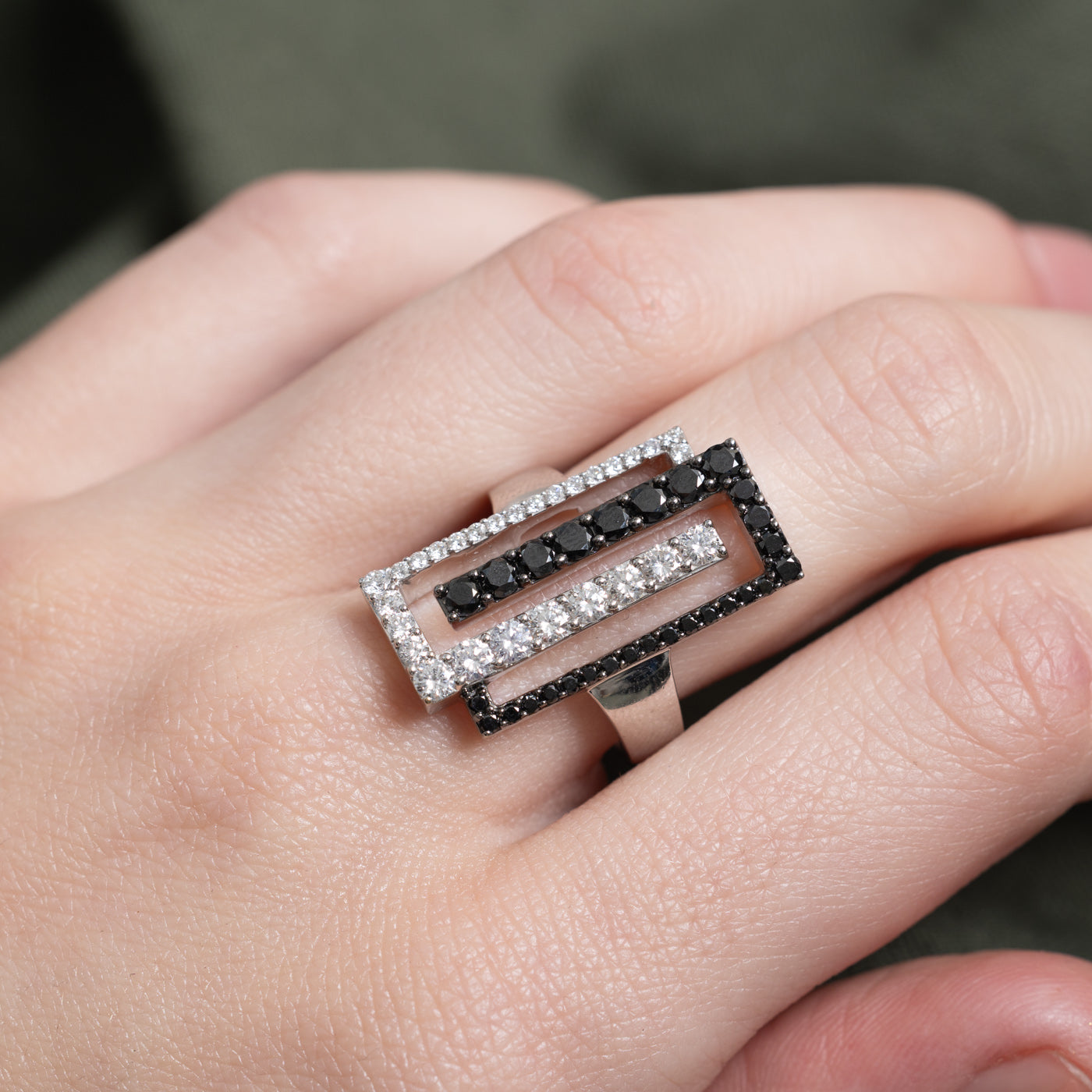 Black & White Diamond Geometric Cocktail Ring | 1.62ctw | SZ 7.0 |