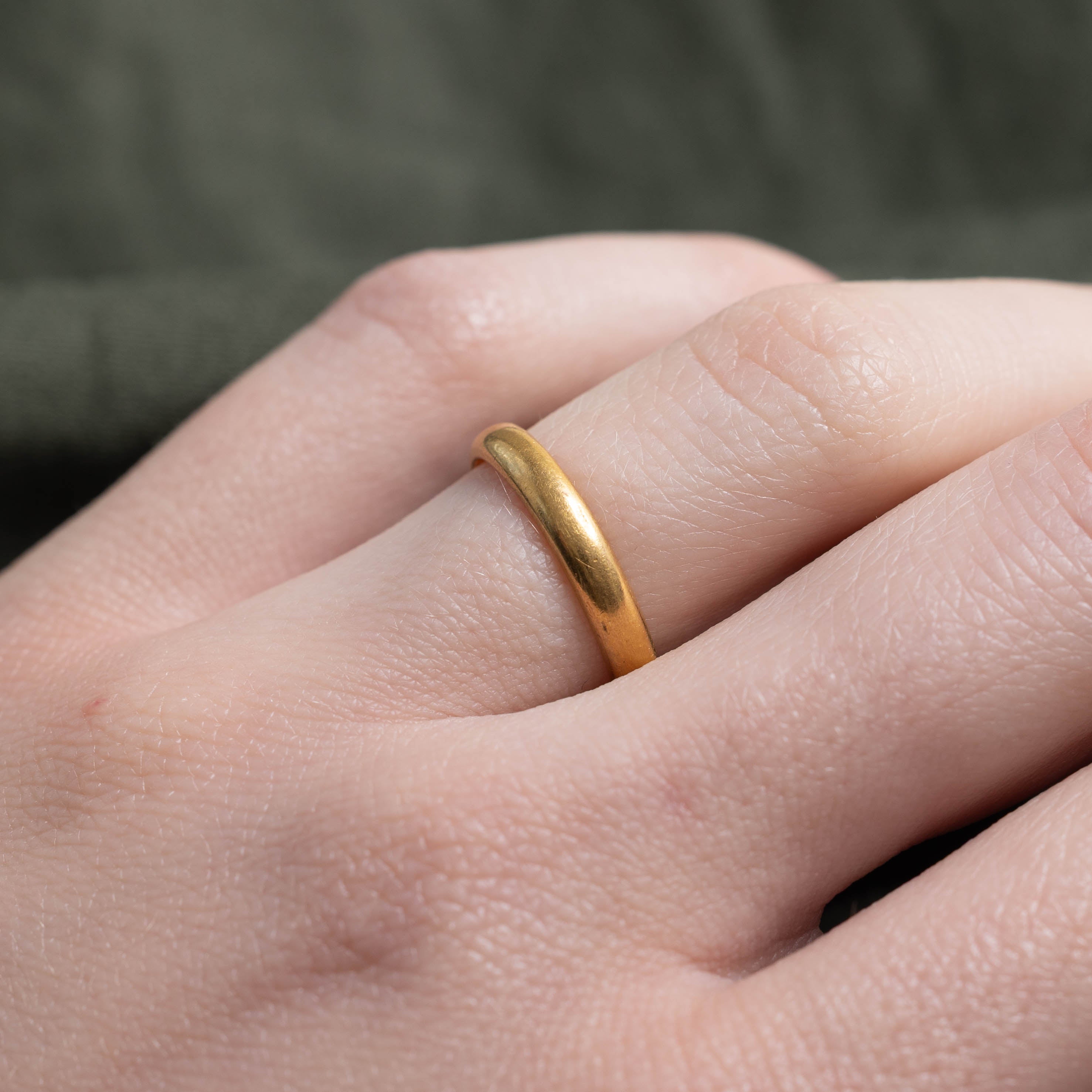 1959 London 22k Yellow Gold Band | 3.05mm | SZ 5