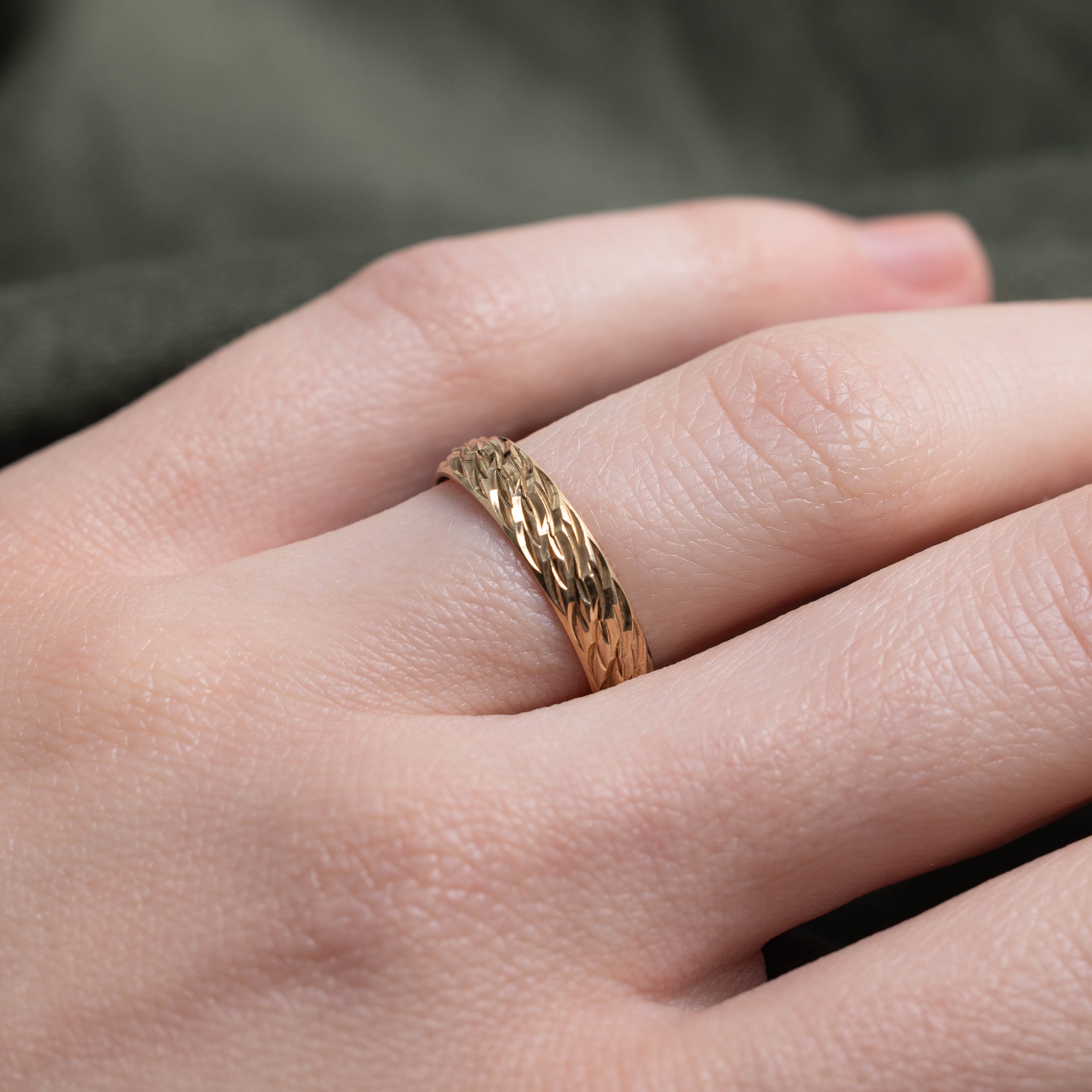 1982 London UK Braided Band | SZ 5.75