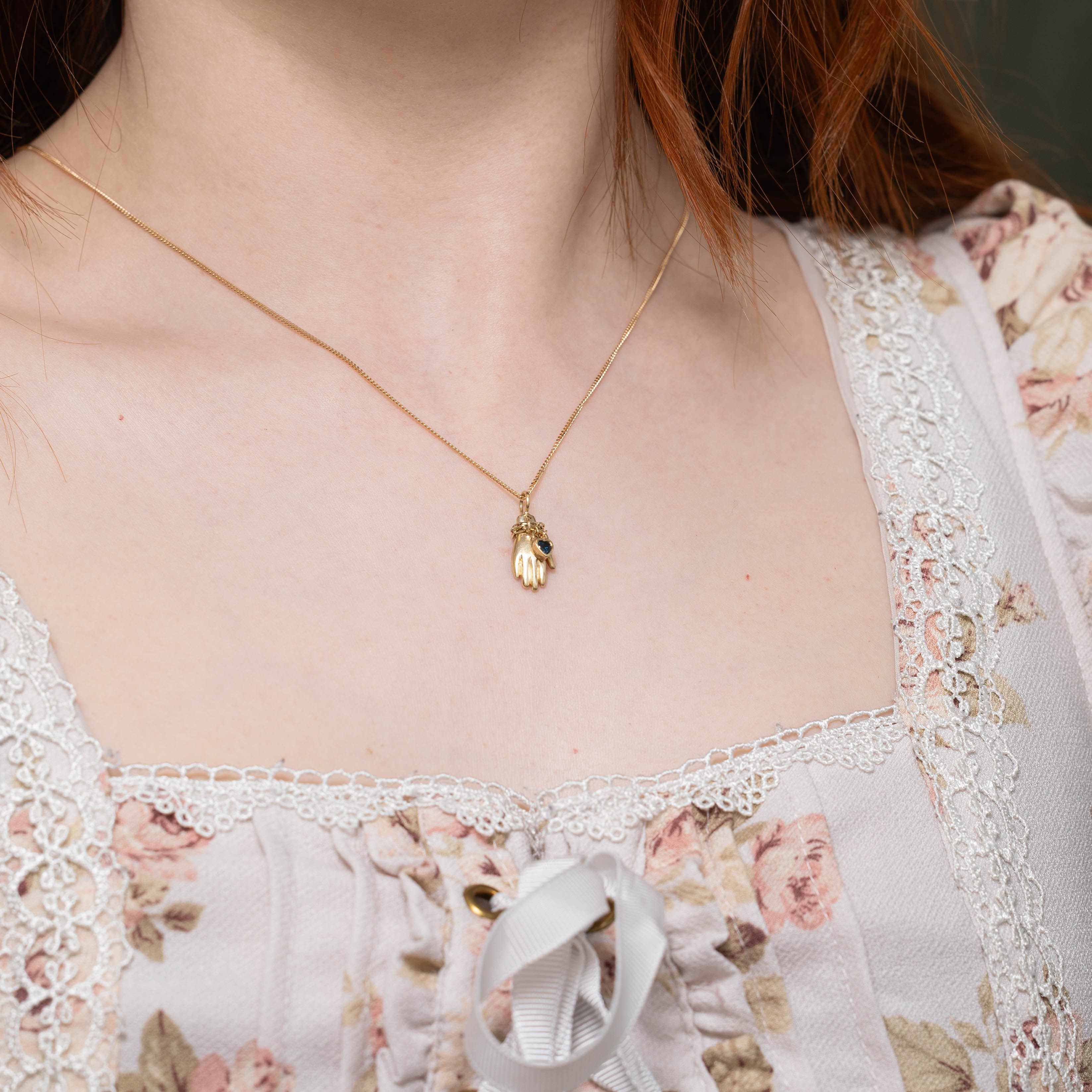 14k Sapphire Heart Hand Charm